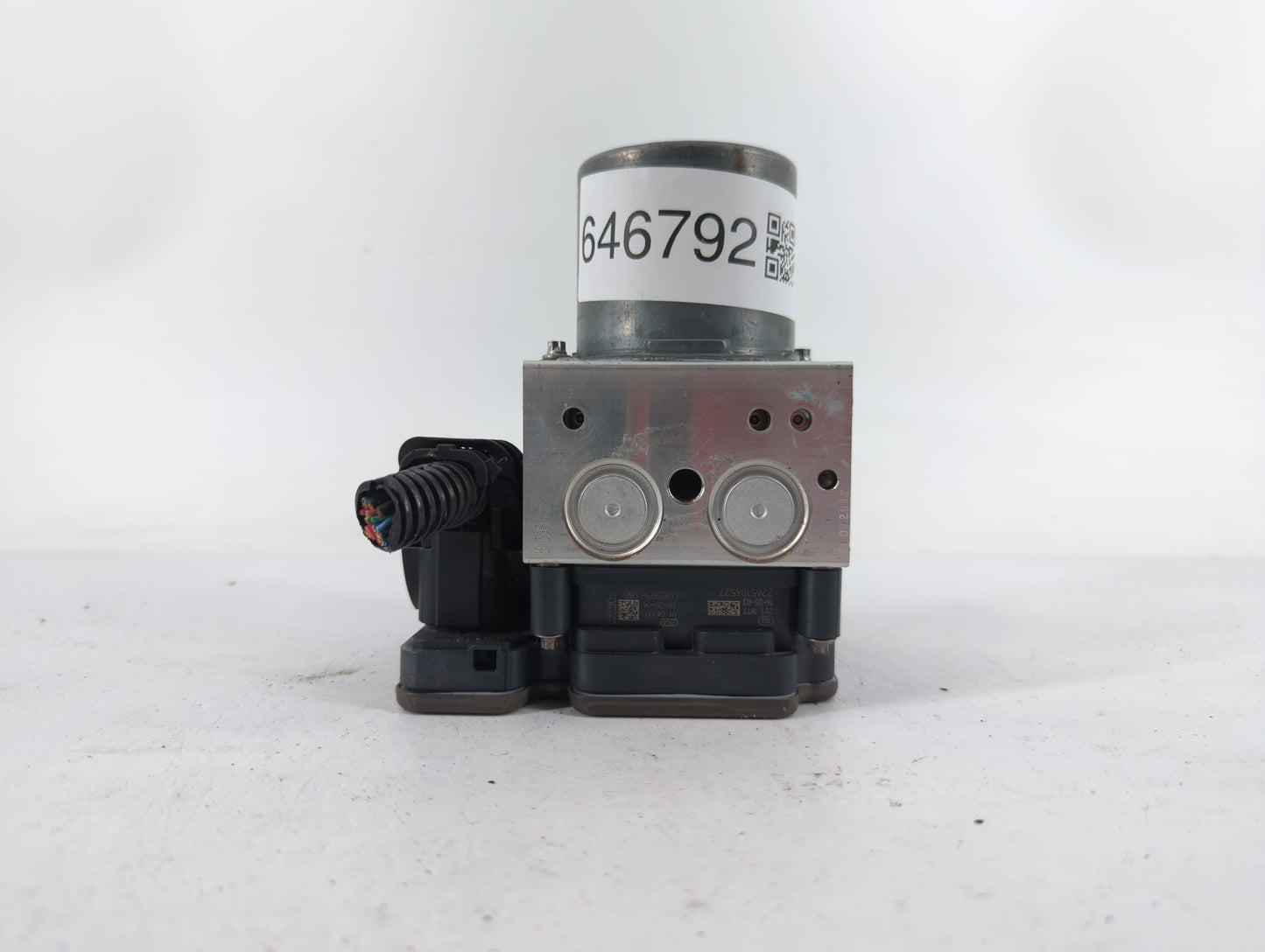 2016 Acura Mdx ABS Pump Control Module Replacement P/N:57110-TZ5-A430-M1 Fits OEM Used Auto Parts - Oemusedautoparts1.com