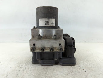 compare product 2016 Acura Mdx ABS Pump Control Module Replacement P/N:57110-TZ5-A430-M1 Fits OEM Used Auto Parts