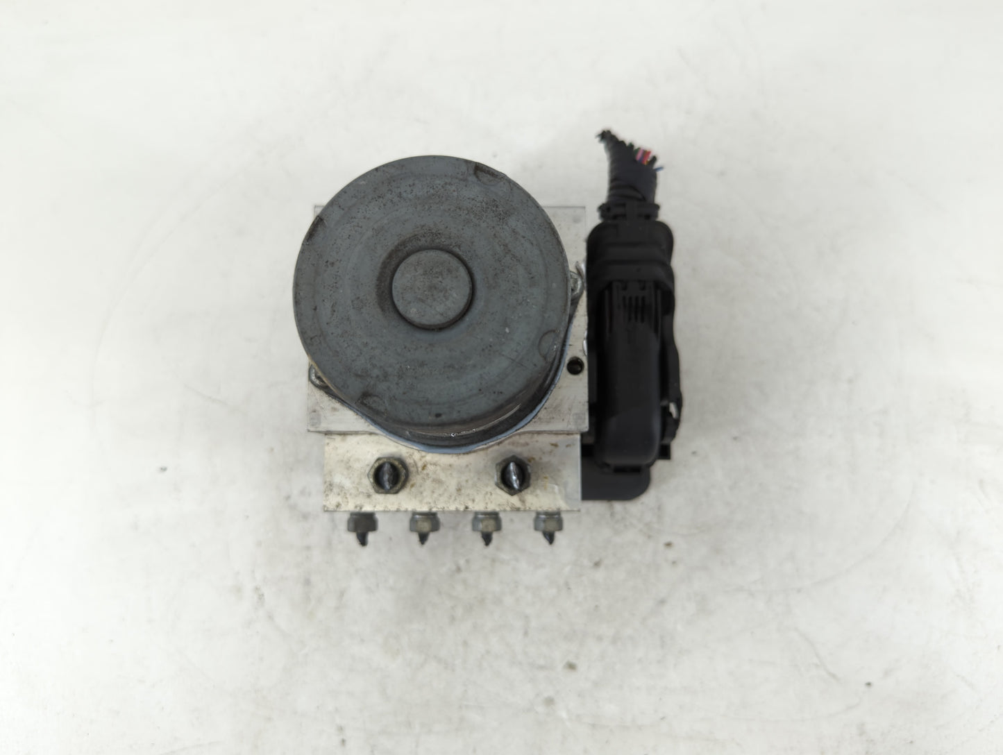 2016 Acura Mdx ABS Pump Control Module Replacement P/N:57110-TZ5-A430-M1 Fits OEM Used Auto Parts - Oemusedautoparts1.com