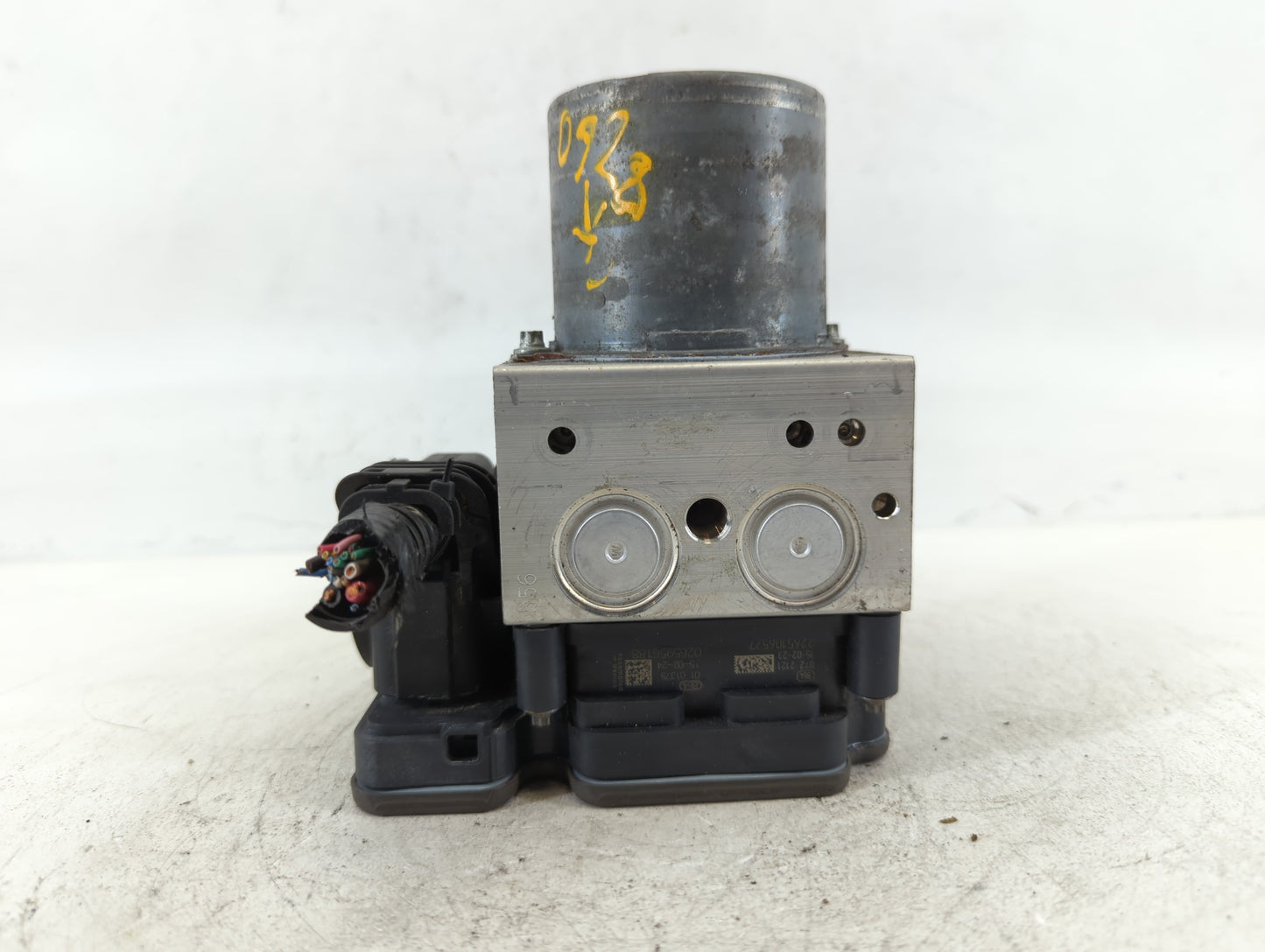 2016 Acura Mdx ABS Pump Control Module Replacement P/N:57110-TZ5-A430-M1 Fits OEM Used Auto Parts - Oemusedautoparts1.com