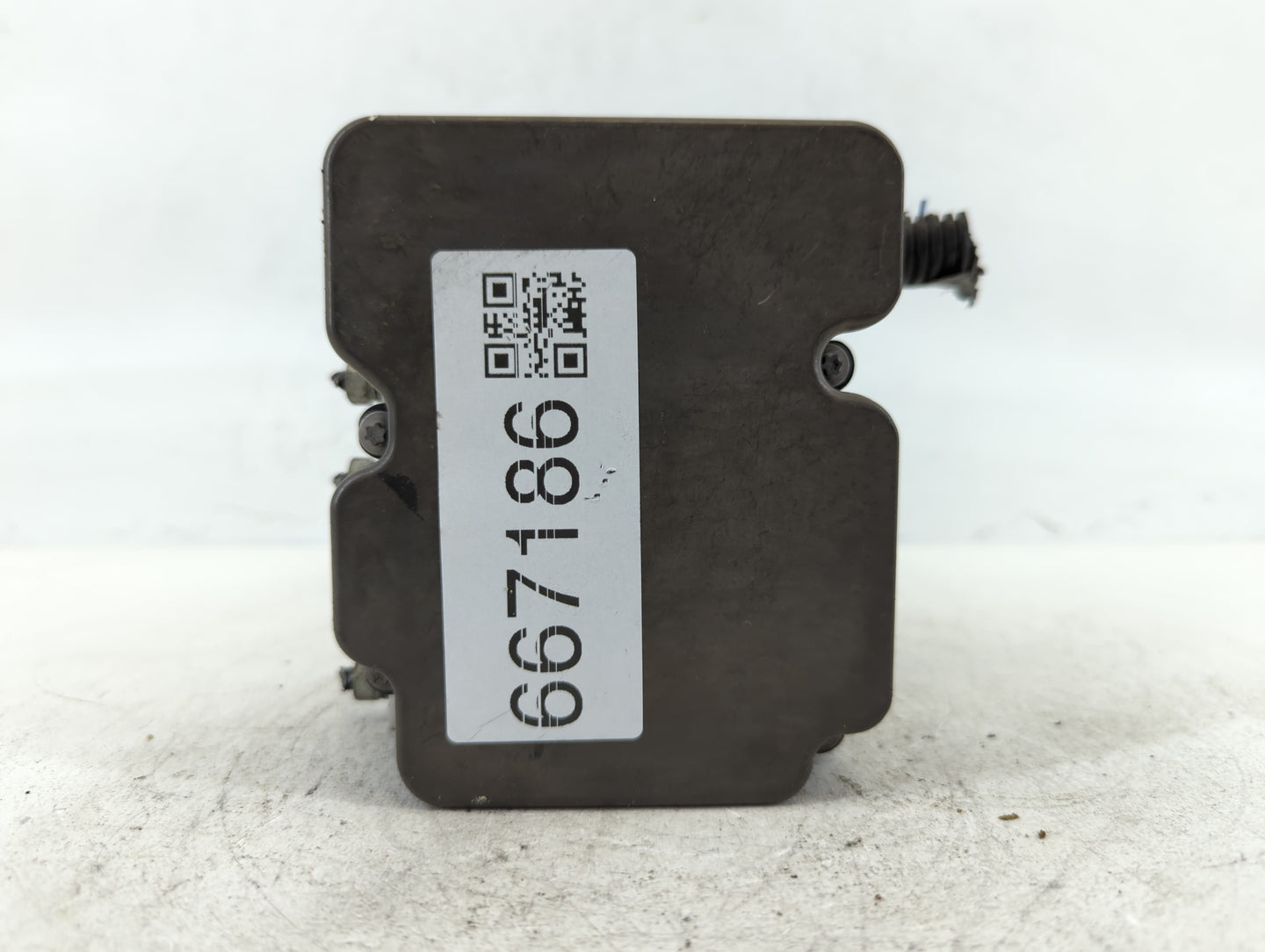 2016 Acura Mdx ABS Pump Control Module Replacement P/N:57110-TZ5-A430-M1 Fits OEM Used Auto Parts - Oemusedautoparts1.com