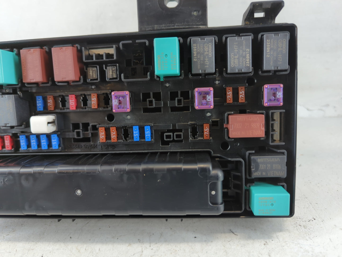 2016 Acura Mdx Fusebox Fuse Box Panel Relay Module P/N:390R01103 TZ5-A020 A0 Fits OEM Used Auto Parts - Oemusedautoparts1.co