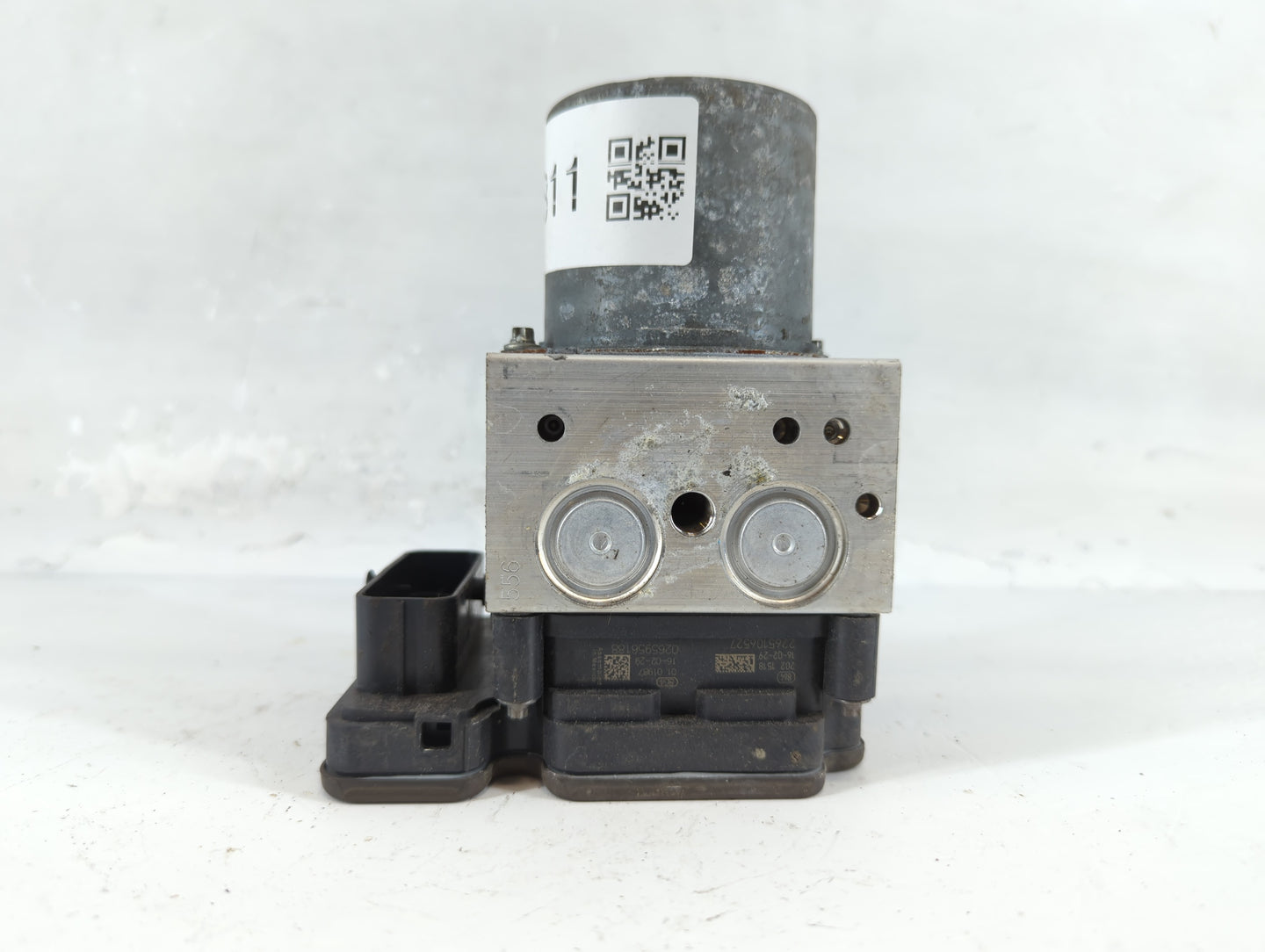 2016 Acura Mdx ABS Pump Control Module Replacement P/N:57110-TZ6-A430-M1 Fits OEM Used Auto Parts - Oemusedautoparts1.com