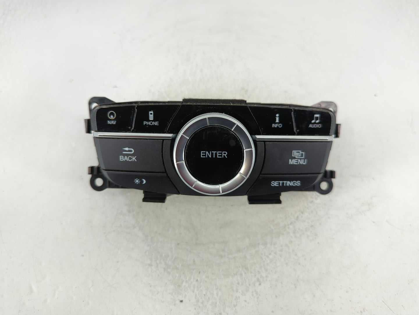 2016-2018 Acura Rdx Radio AM FM Cd Player Receiver Replacement Fits Fits 2016 2017 2018 OEM Used Auto Parts - Oemusedautopar