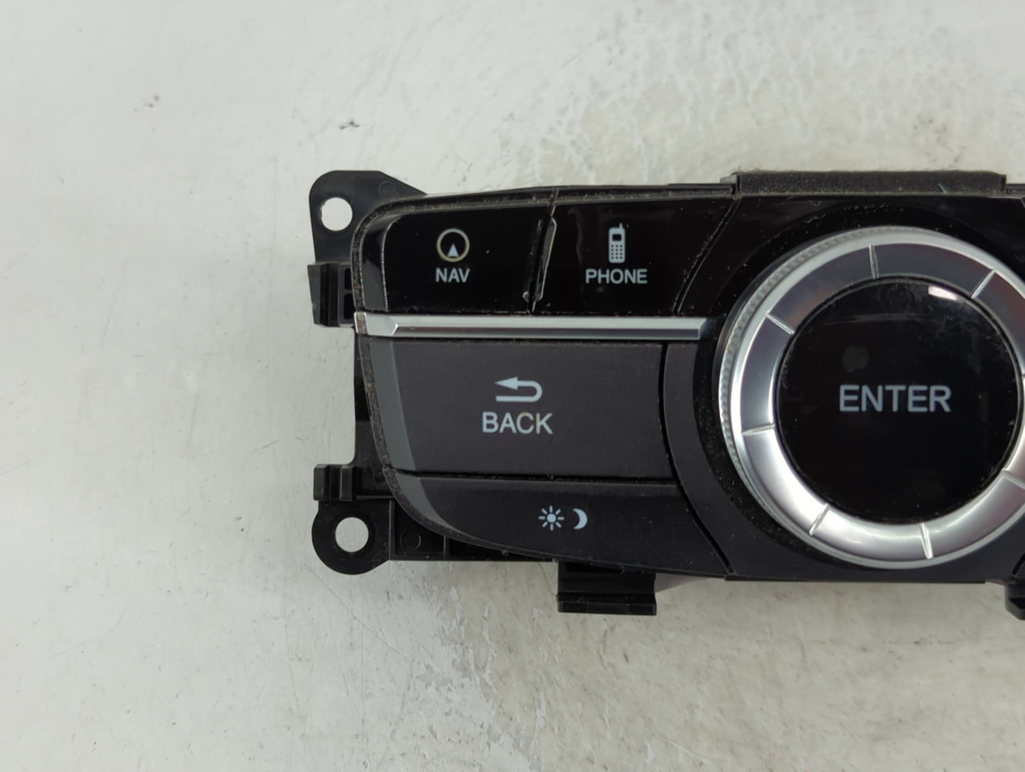 2016-2018 Acura Rdx Radio AM FM Cd Player Receiver Replacement Fits Fits 2016 2017 2018 OEM Used Auto Parts - Oemusedautopar