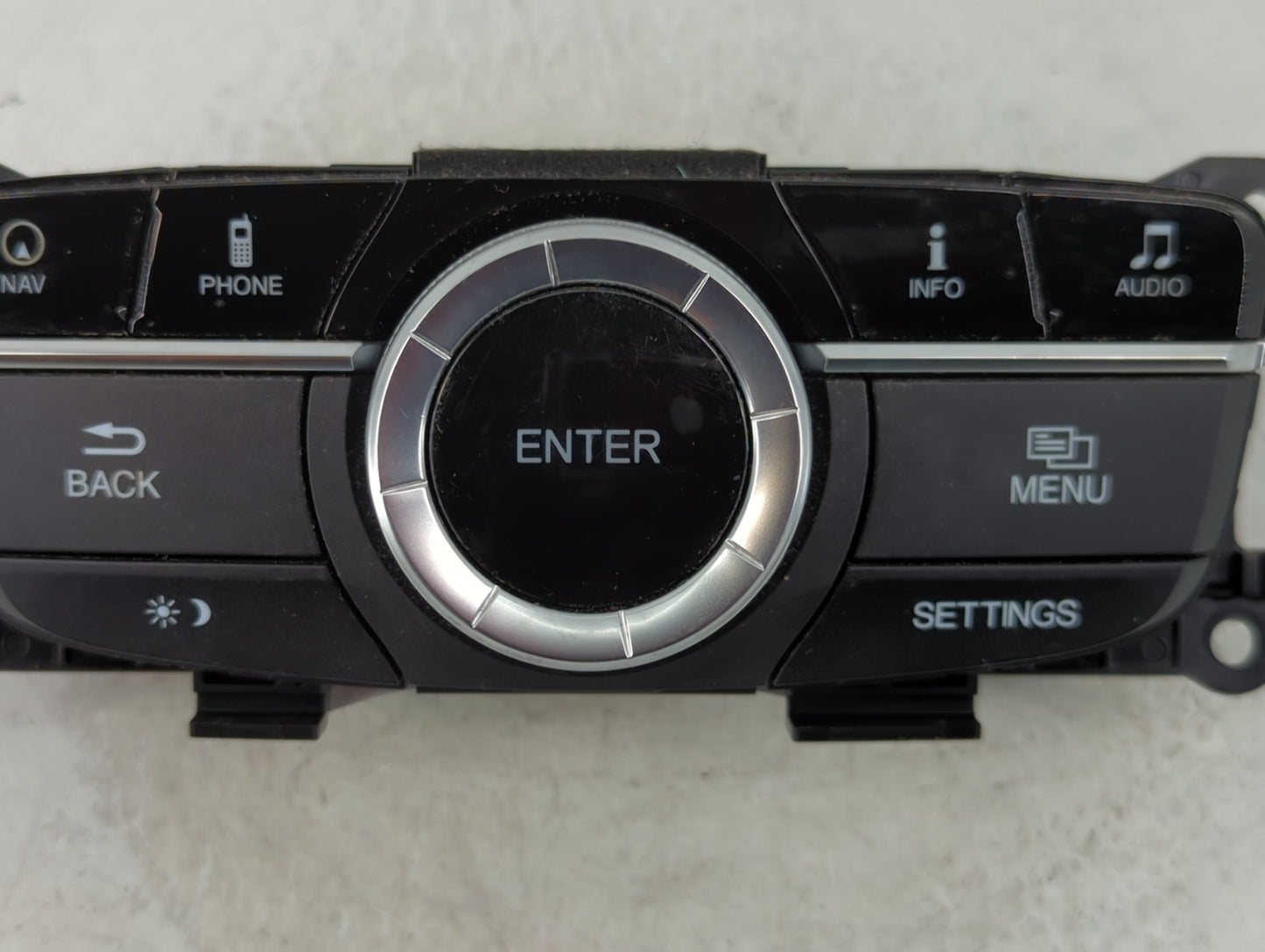2016-2018 Acura Rdx Radio AM FM Cd Player Receiver Replacement Fits Fits 2016 2017 2018 OEM Used Auto Parts - Oemusedautopar