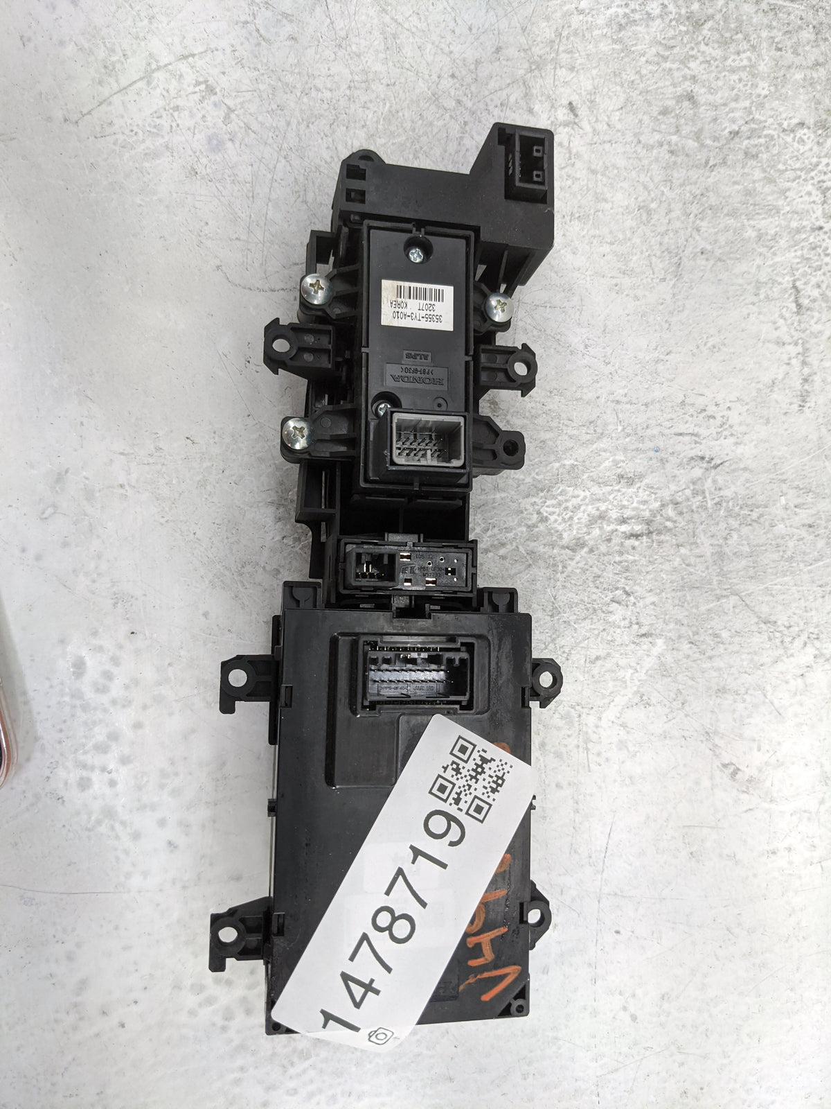 2016 Acura Rlx Floor Console Assembly Shifter - Oemusedautoparts1.com