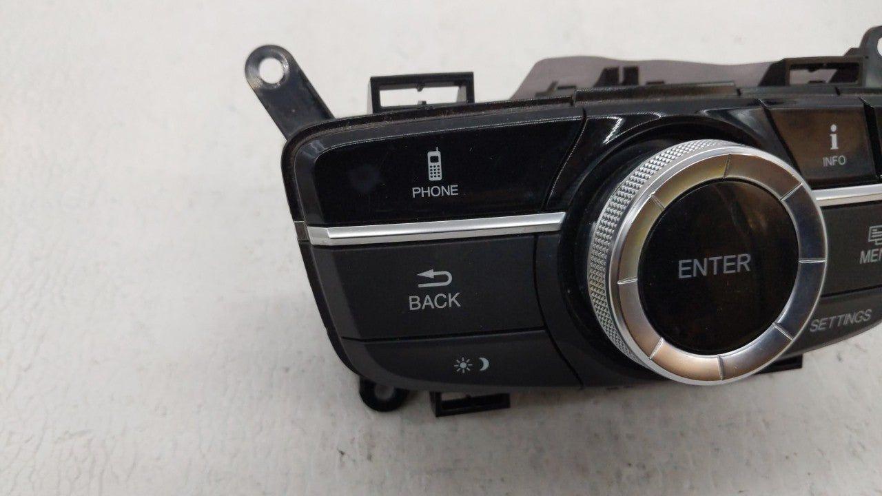 2015-2017 Acura Tlx Am Fm Cd Player Radio Receiver - Oemusedautoparts1.com