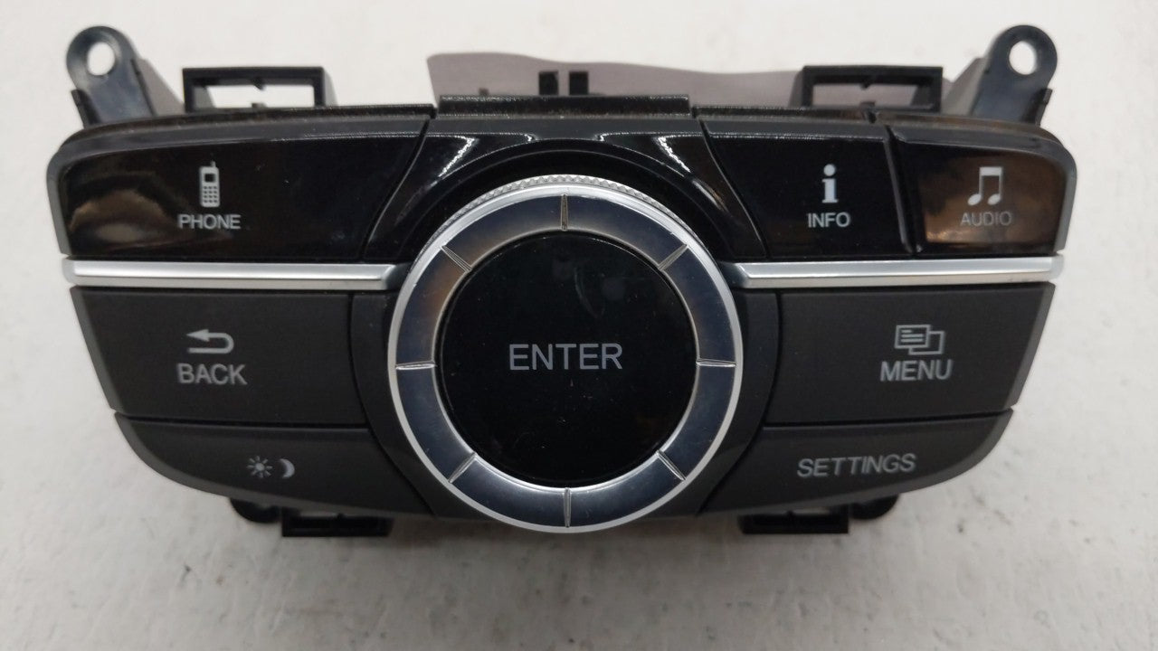 2015-2017 Acura Tlx Am Fm Cd Player Radio Receiver - Oemusedautoparts1.com