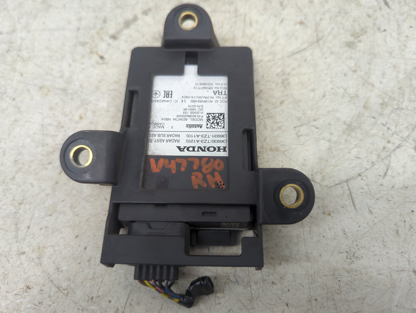 2016 Acura Tlx Front Park Assist Sensor - Oemusedautoparts1.com