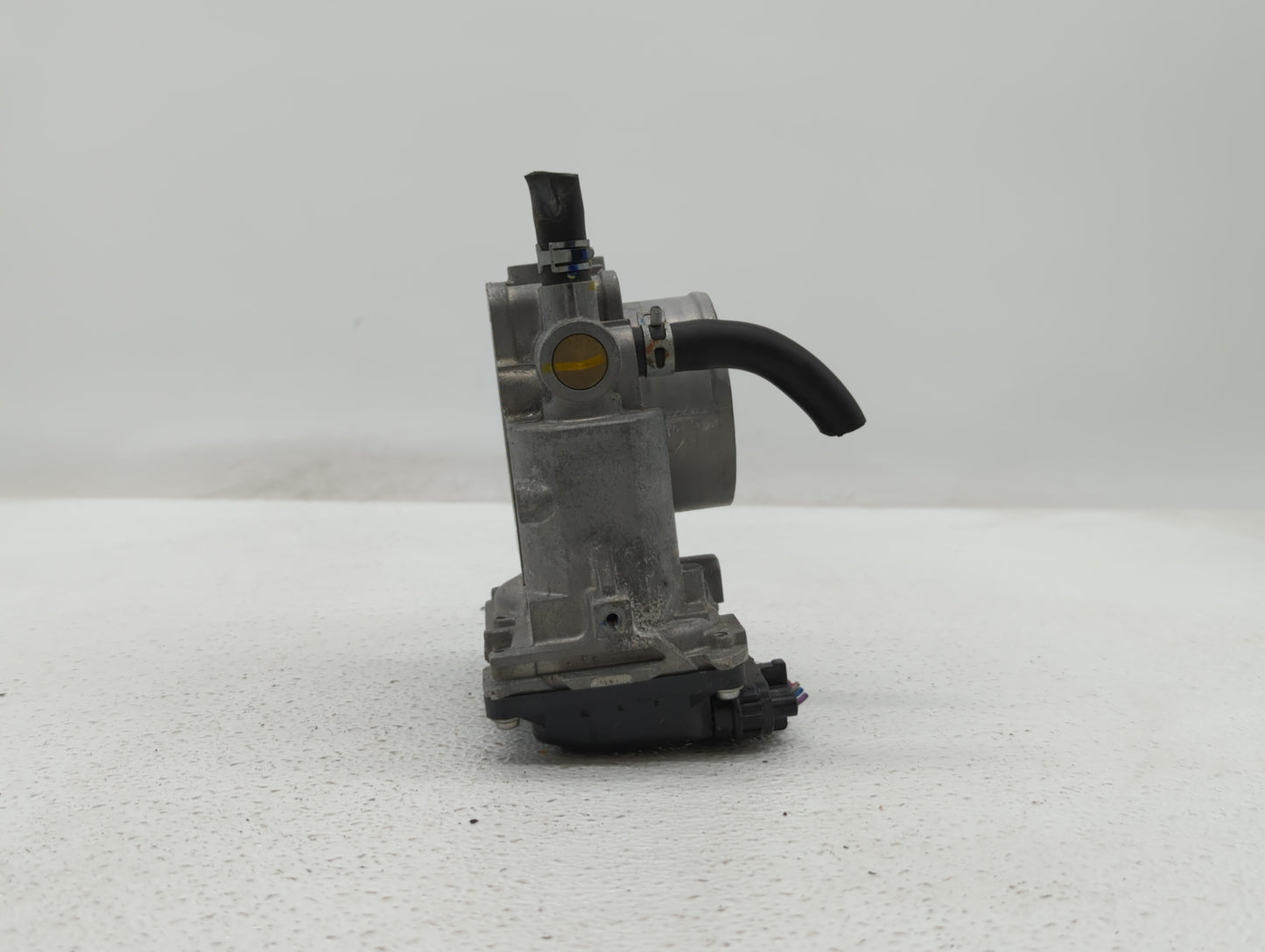 2015-2017 Acura Tlx Throttle Body P/N:1430 11S17 GMF4A Fits Fits 2013 2014 2015 2016 2017 2018 OEM Used Auto Parts - Oemused