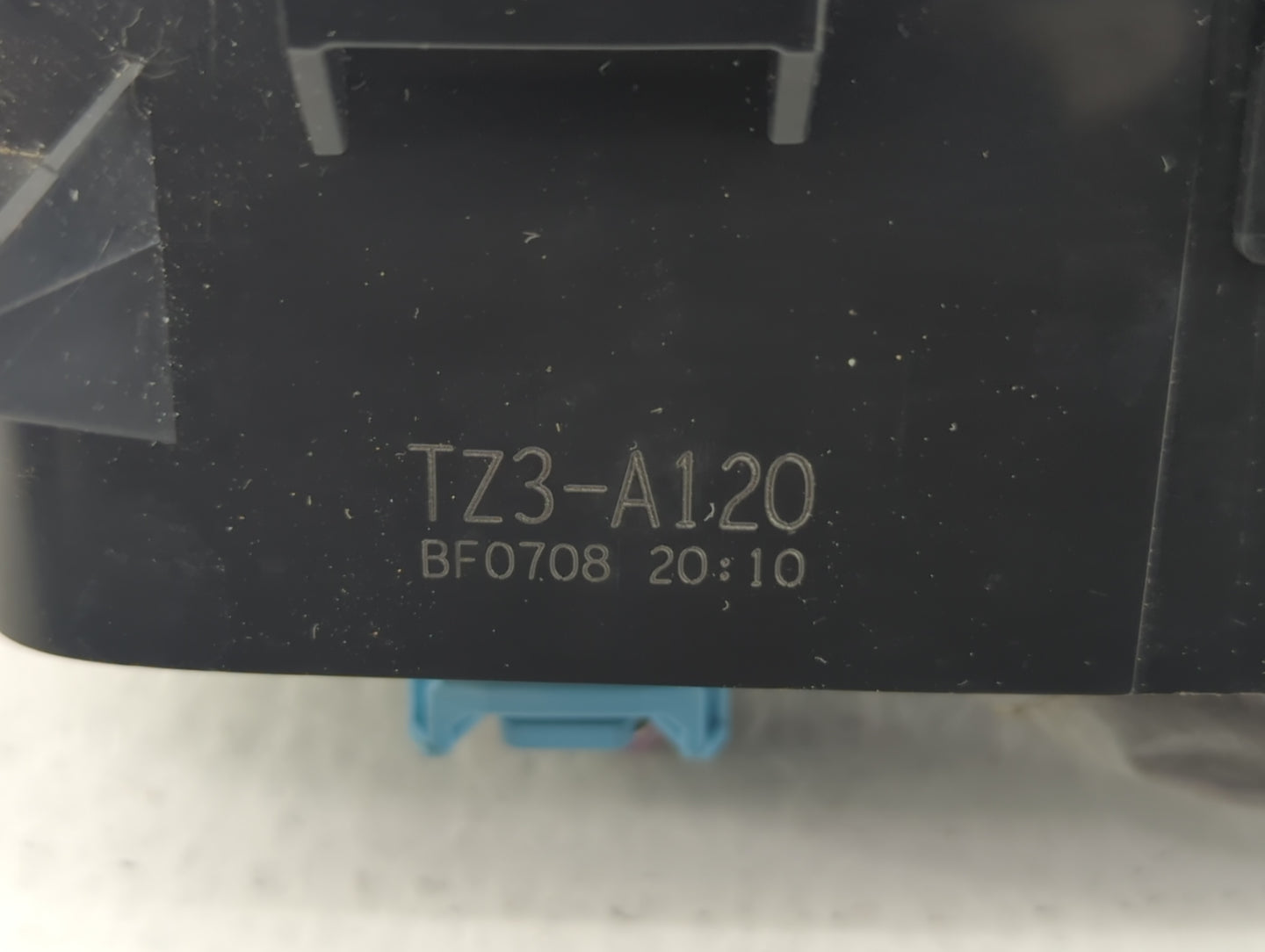 2015-2018 Acura Tlx Radio AM FM Cd Player Receiver Replacement P/N:TZ3-A120 Fits Fits 2015 2016 2017 2018 OEM Used Auto Part