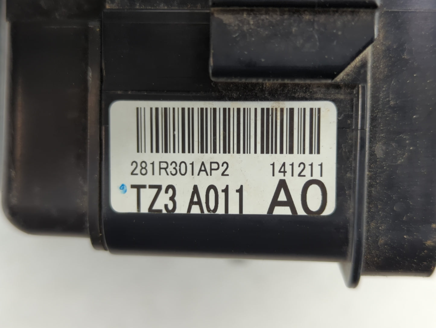 2018-2020 Acura Tlx Fusebox Fuse Box Panel Relay Module P/N:281R301AP2 TZ3 A011 A0 Fits Fits 2018 2019 2020 OEM Used Auto Pa