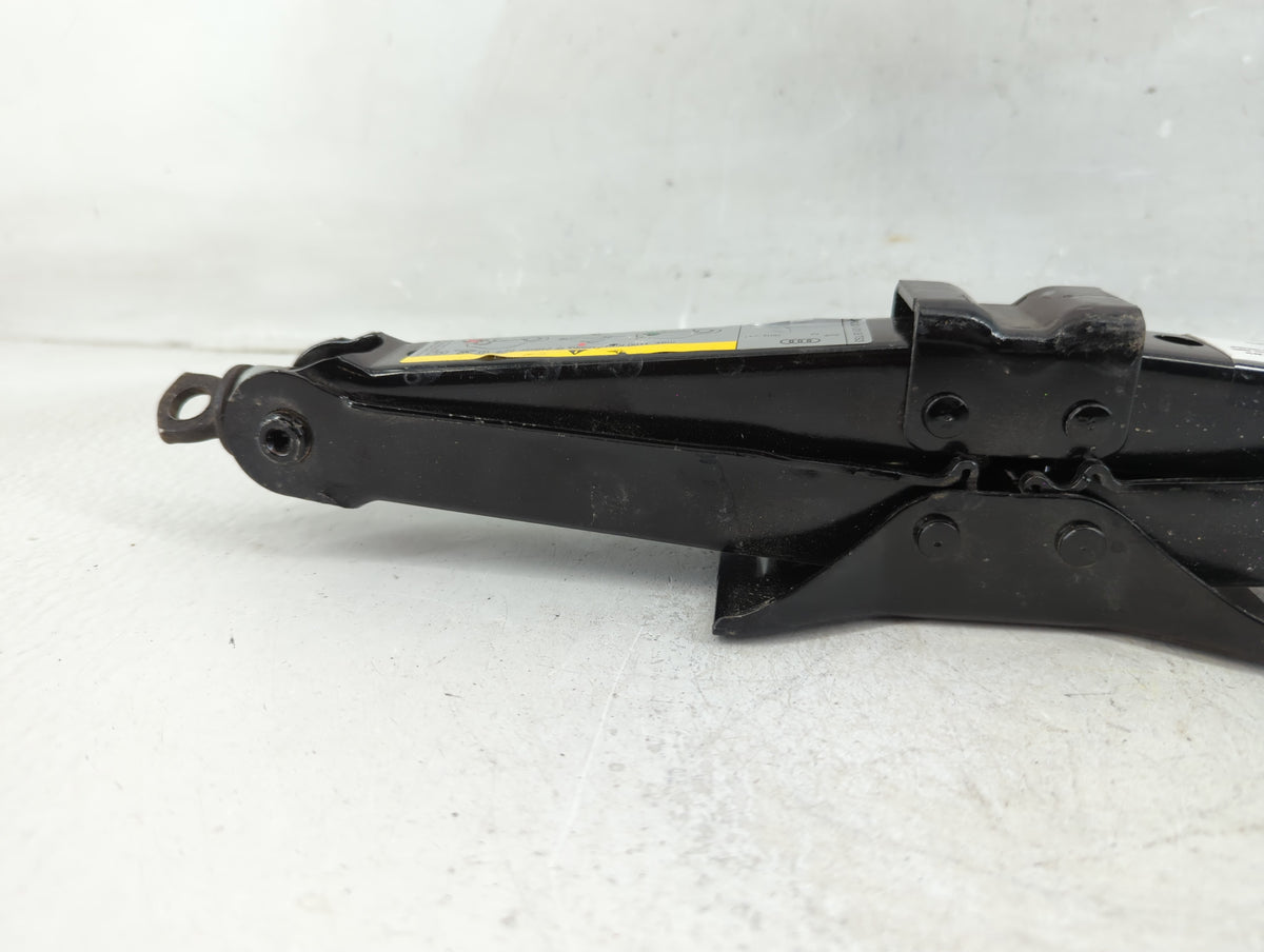 2016 Audi A3 Spare Scissor Car Jack 1188168 - Oemusedautoparts1.com
