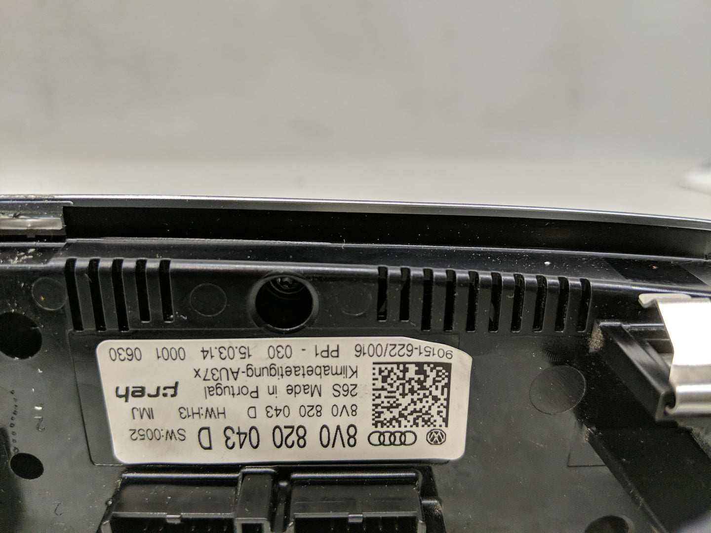 2015-2018 Audi A3 Climate Control Module Temperature AC/Heater Replacement P/N:8V0 820 043 C Fits Fits 2015 2016 2017 2018 O