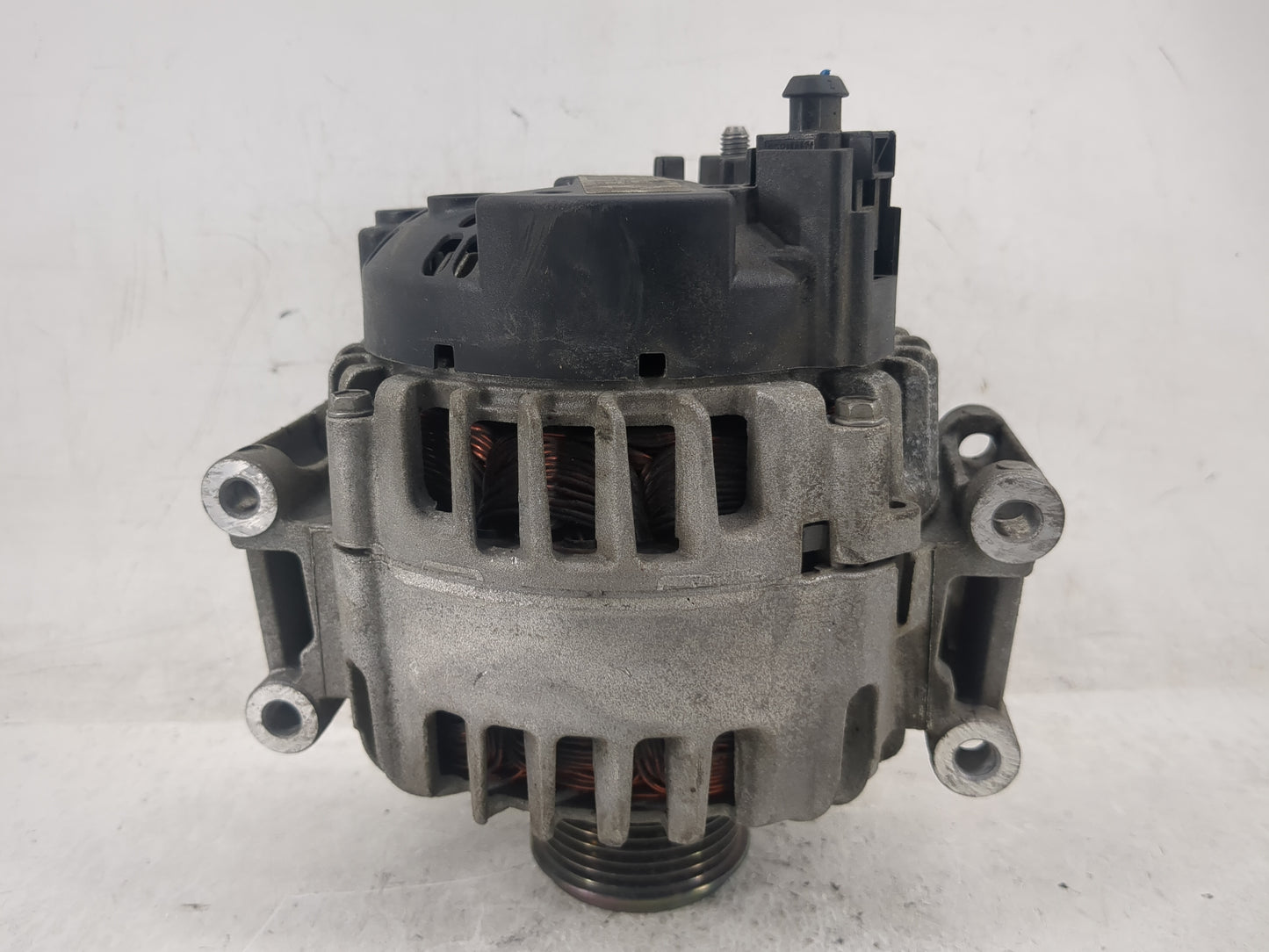 2015-2018 Audi A3 Alternator Replacement Generator Charging Assembly Engine OEM P/N:TG14C041 2611730G Fits OEM Used Auto Par