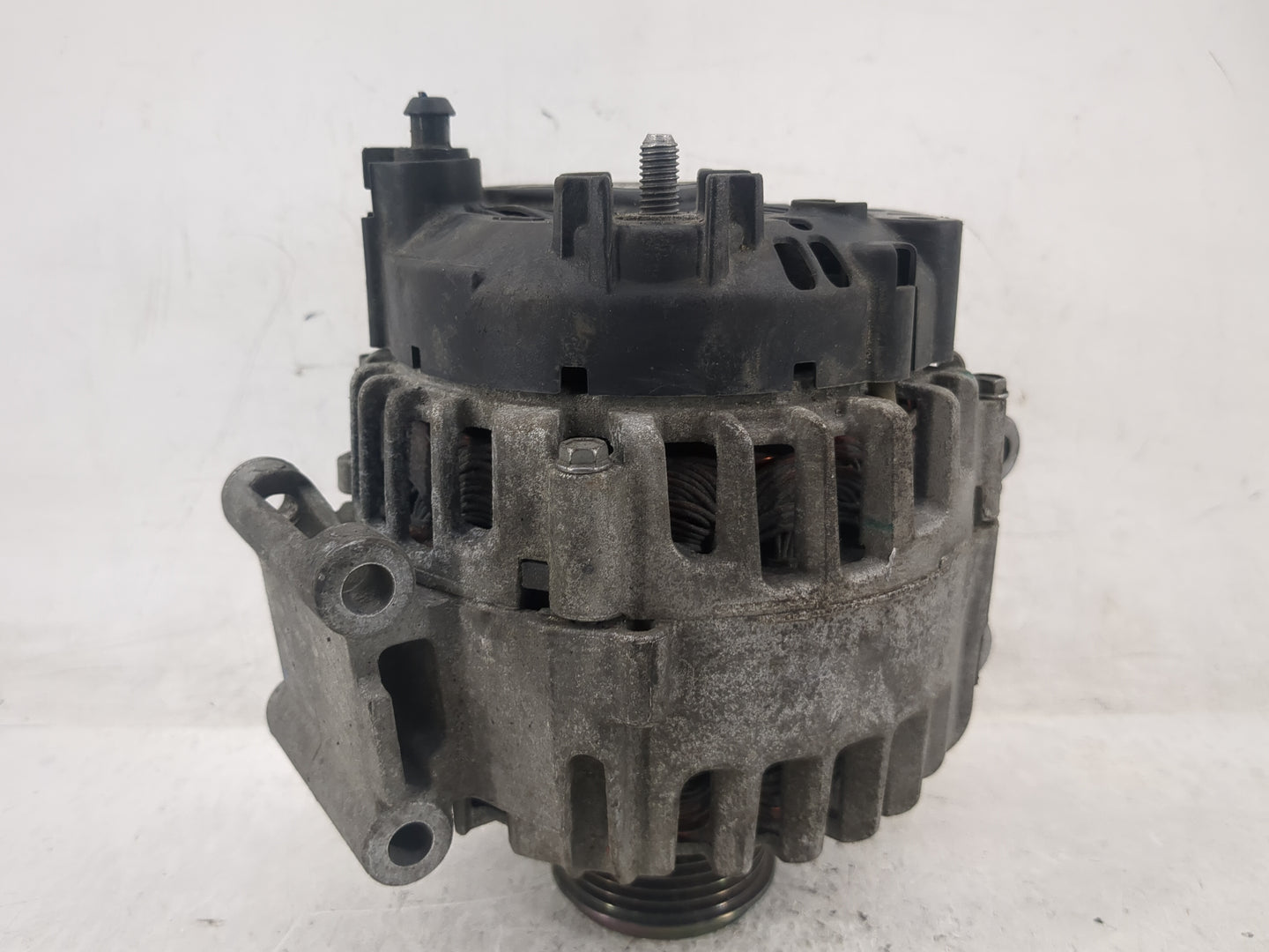 2015-2018 Audi A3 Alternator Replacement Generator Charging Assembly Engine OEM P/N:TG14C041 2611730G Fits OEM Used Auto Par