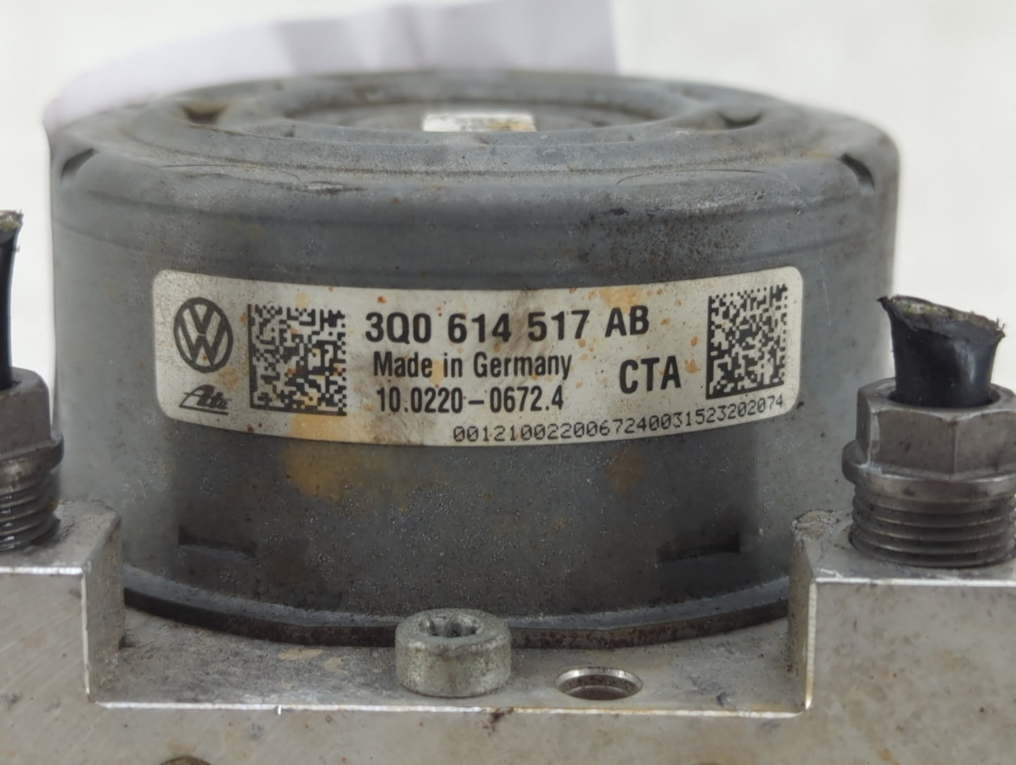 2015-2016 Audi A3 ABS Pump Control Module Replacement P/N:3Q0 614 517 AB Fits Fits 2015 2016 OEM Used Auto Parts - Oemusedau