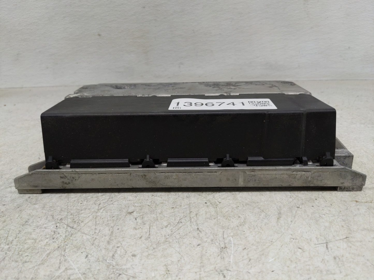 2015-2018 Audi A3 Radio AM FM Cd Player Receiver Replacement P/N:25810310 Fits Fits 2015 2016 2017 2018 OEM Used Auto Parts 