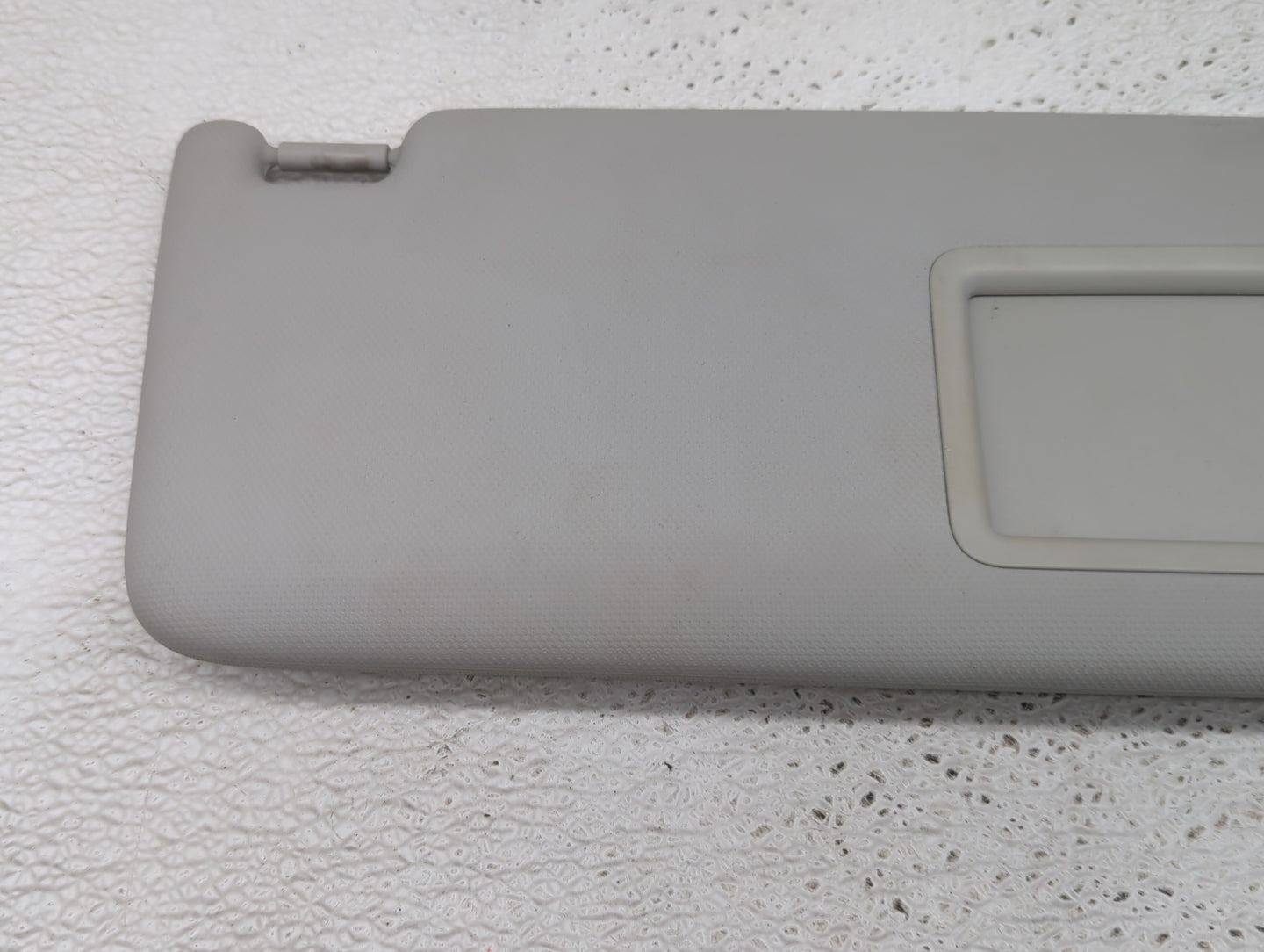 2015-2018 Audi A3 Sun Visor Shade Replacement Passenger Right Mirror Fits Fits 2015 2016 2017 2018 OEM Used Auto Parts - Oem