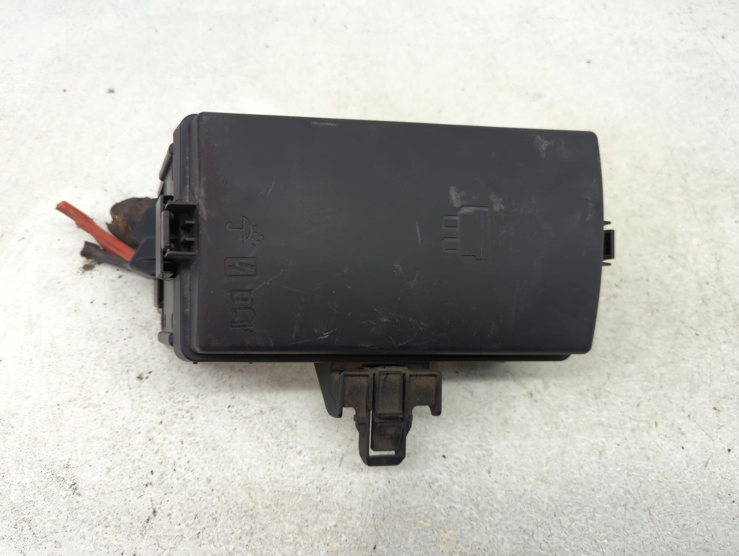 2015-2018 Audi A3 Fusebox Fuse Box Panel Relay Module P/N:6351-2386 5Q0 937 132 A Fits Fits 2015 2016 2017 2018 2019 2020 20