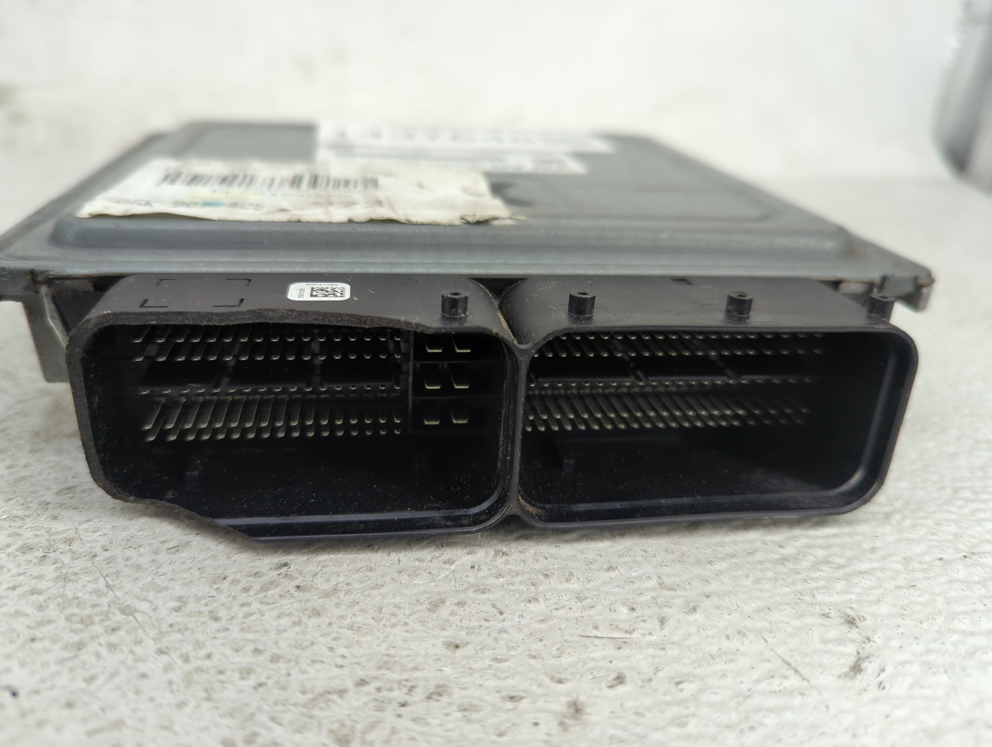 2016-2018 Audi A3 PCM Engine Control Computer ECU ECM PCU OEM P/N:06K907425B 5G0906259D, 5WA1800401 Fits Fits 2016 2017 2018