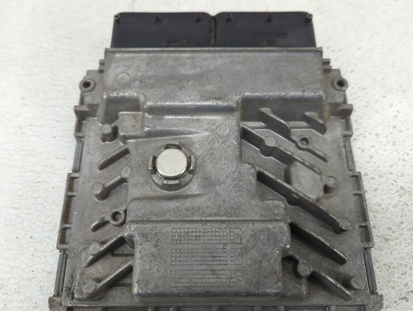 2016-2018 Audi A3 PCM Engine Control Computer ECU ECM PCU OEM P/N:06K907425B 5WA1800401, 5G0906259D Fits Fits 2016 2017 2018