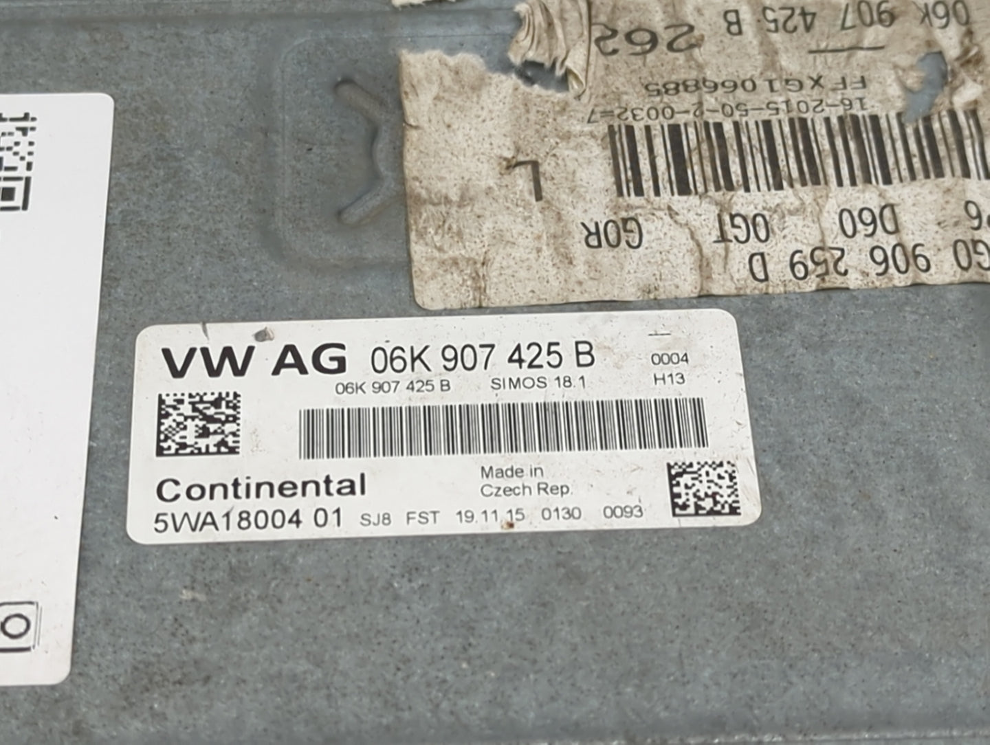 2016-2018 Audi A3 PCM Engine Control Computer ECU ECM PCU OEM P/N:06K907425B 5WA1800401, 5G0906259D Fits Fits 2016 2017 2018
