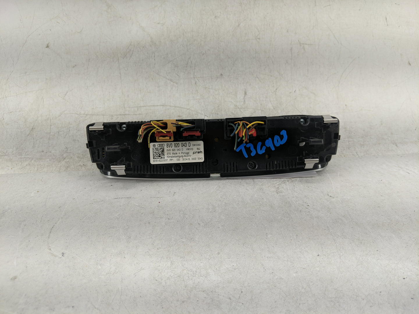 2015-2018 Audi A3 Climate Control Module Temperature AC/Heater Replacement P/N:8V0820043D Fits Fits 2015 2016 2017 2018 OEM 