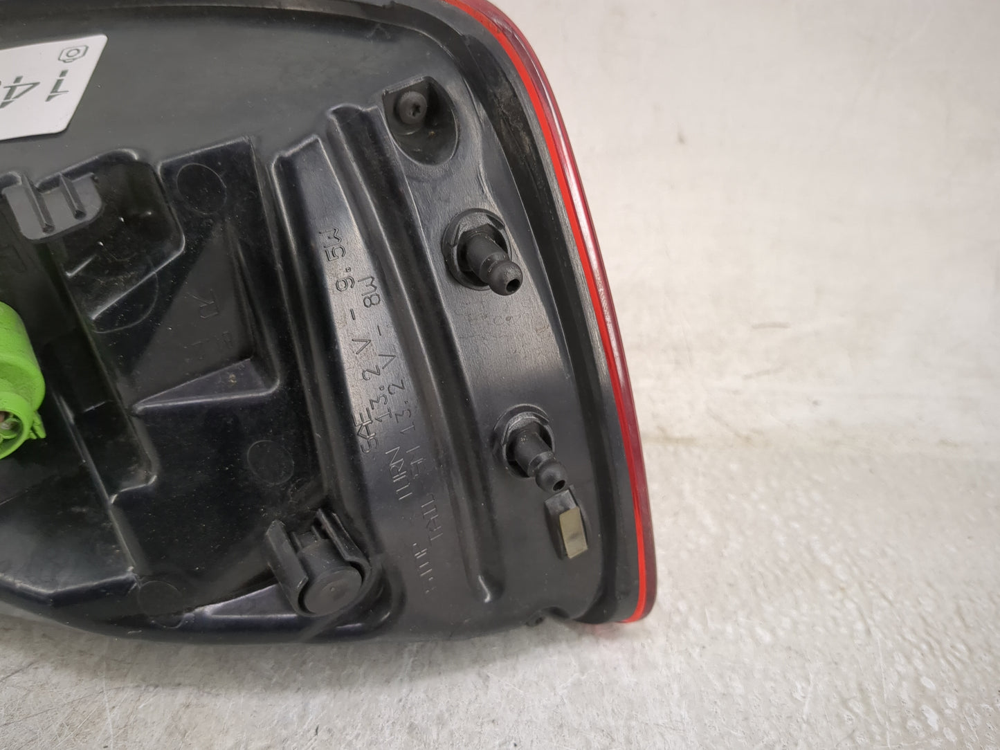2015-2016 Audi A3 Tail Light Assembly Passenger Right OEM P/N:8V5 945 096 C Fits Fits 2015 2016 OEM Used Auto Parts - Oemuse