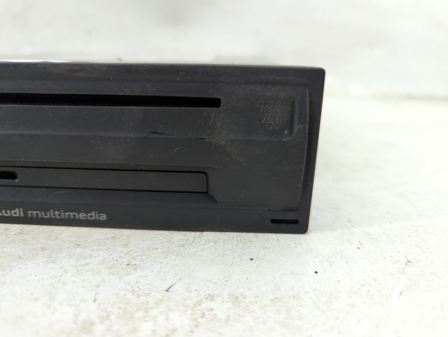 2015-2018 Audi A3 Radio AM FM Cd Player Receiver Replacement P/N:8V0 035 844 C Fits Fits 2015 2016 2017 2018 OEM Used Auto P
