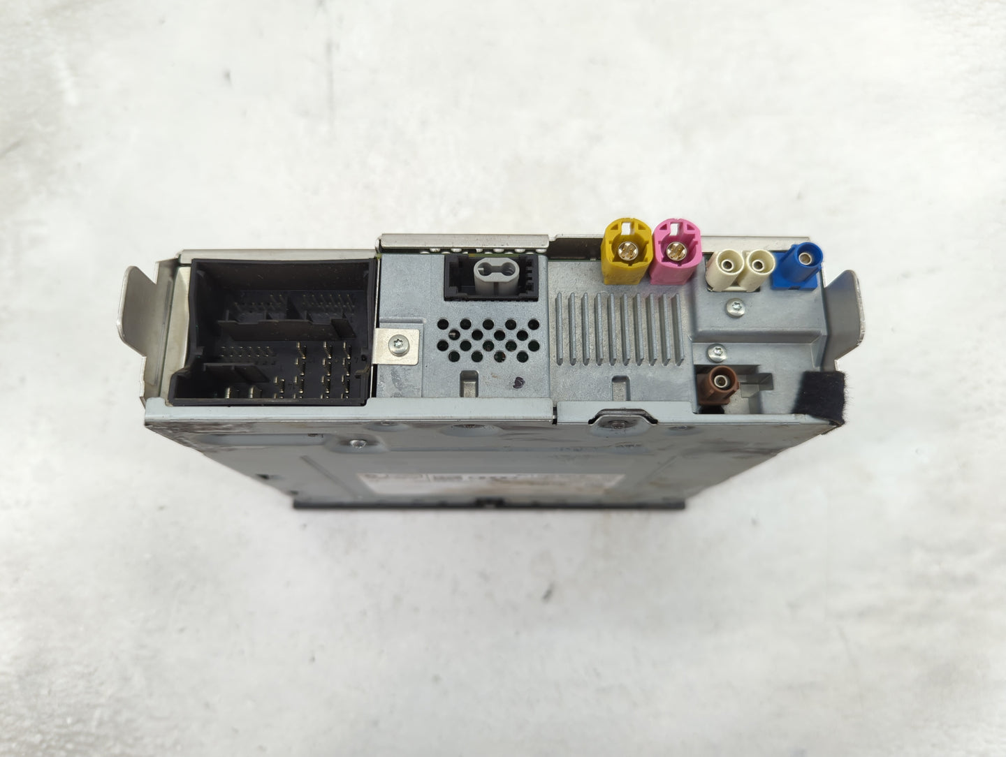 2015-2018 Audi A3 Radio AM FM Cd Player Receiver Replacement P/N:8V1 035 652 B Fits Fits 2015 2016 2017 2018 OEM Used Auto P