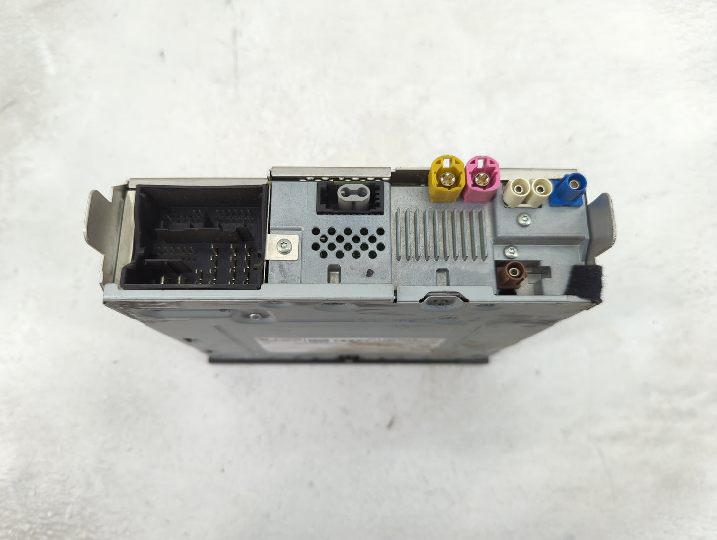 2015-2018 Audi A3 Radio AM FM Cd Player Receiver Replacement P/N:8V1 035 652 B Fits Fits 2015 2016 2017 2018 OEM Used Auto P