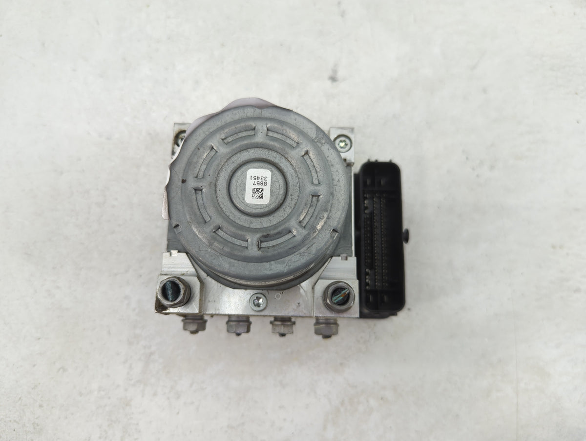 2015-2016 Audi A3 Anti-Lock Brake ABS Pump Module Actuator OEM P/N:3Q0 614 517 AA Fits Fits 2015 2016 OEM Used Auto Parts - 