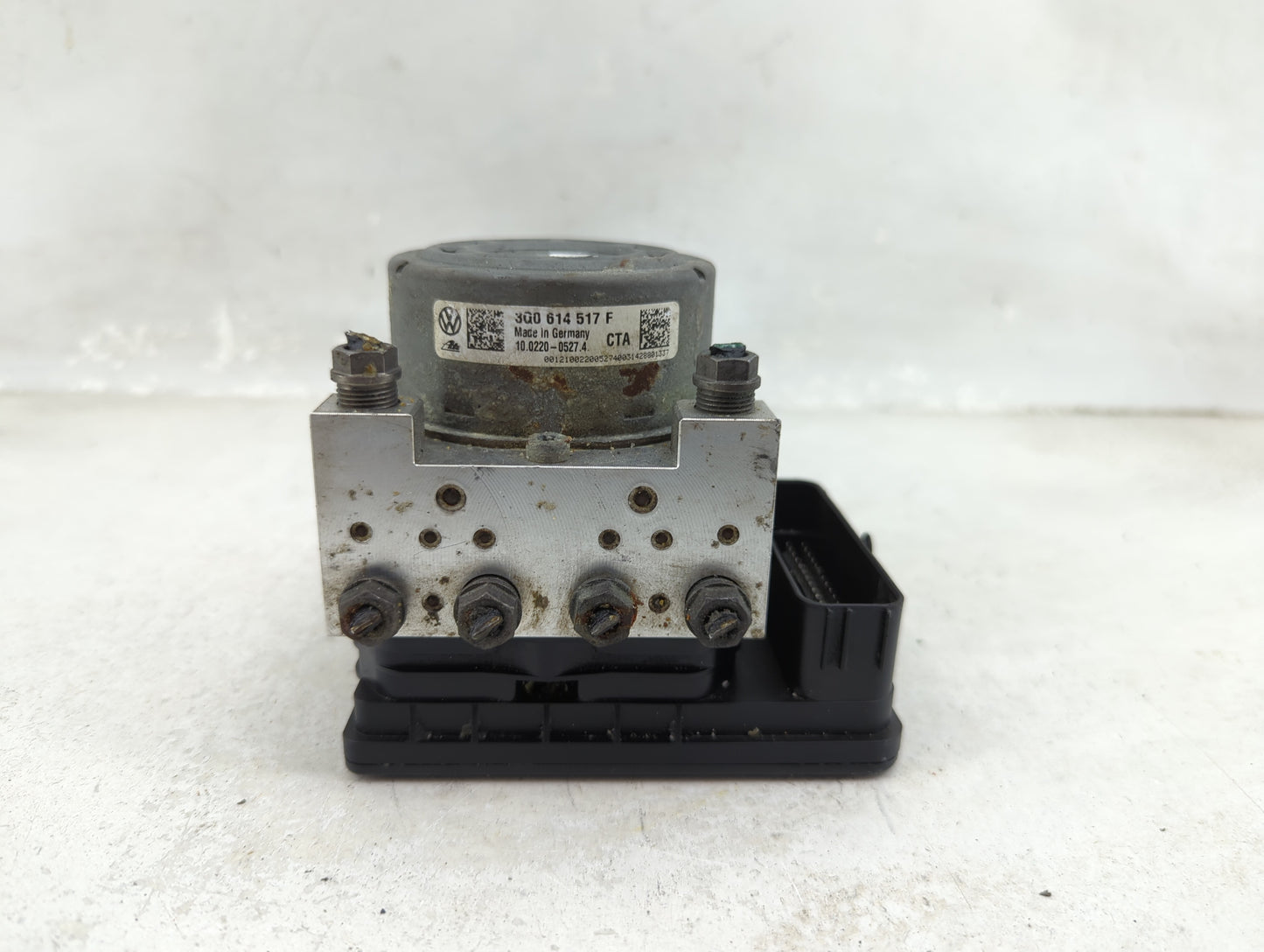 2015-2016 Audi A3 ABS Pump Control Module Replacement P/N:3Q0 614 517 AA Fits Fits 2015 2016 OEM Used Auto Parts - Oemusedau