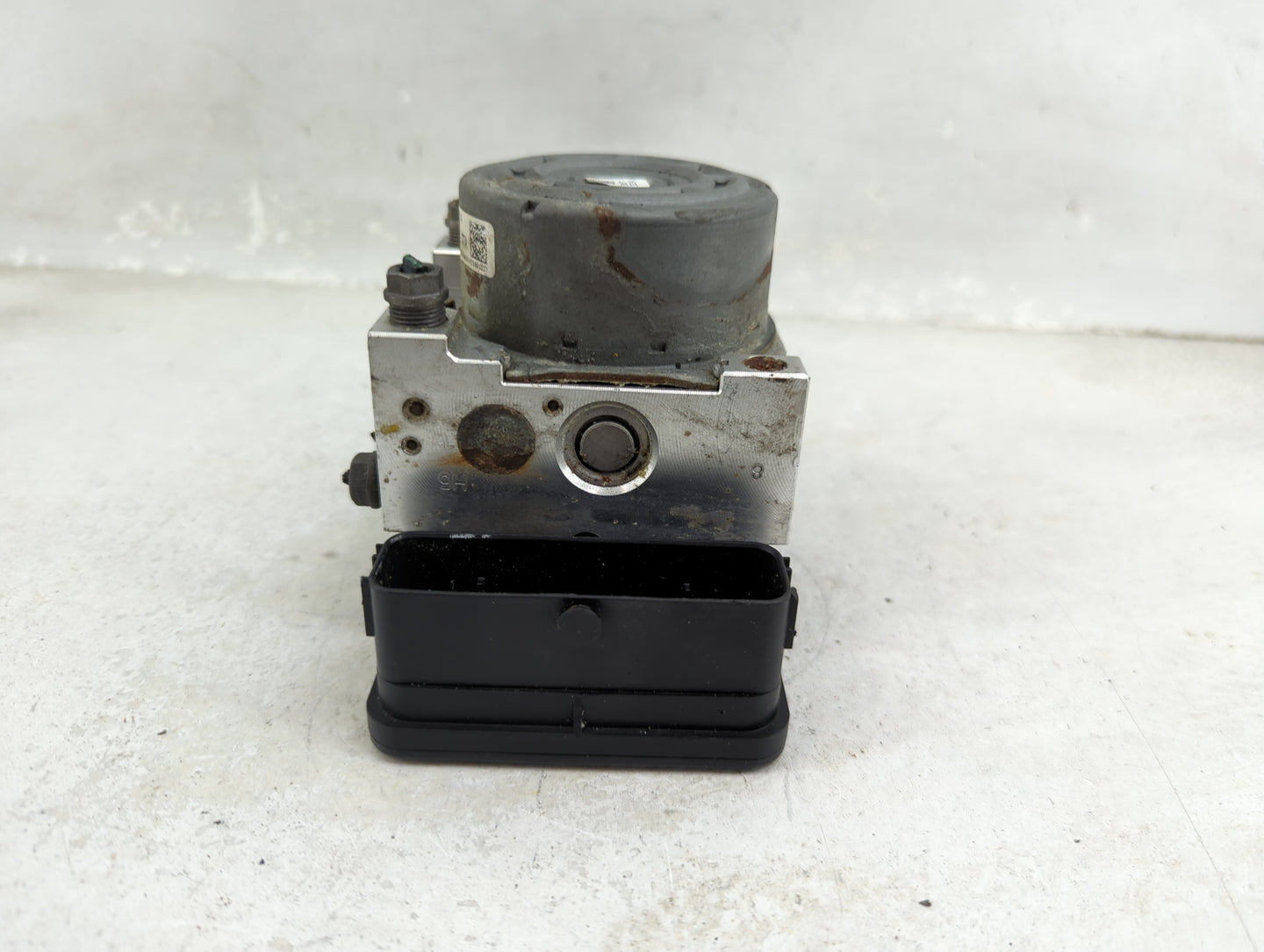 2015-2016 Audi A3 ABS Pump Control Module Replacement P/N:3Q0 614 517 AA Fits Fits 2015 2016 OEM Used Auto Parts - Oemusedau