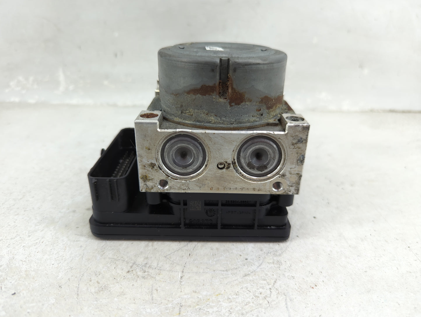 2015-2016 Audi A3 ABS Pump Control Module Replacement P/N:3Q0 614 517 AA Fits Fits 2015 2016 OEM Used Auto Parts - Oemusedau