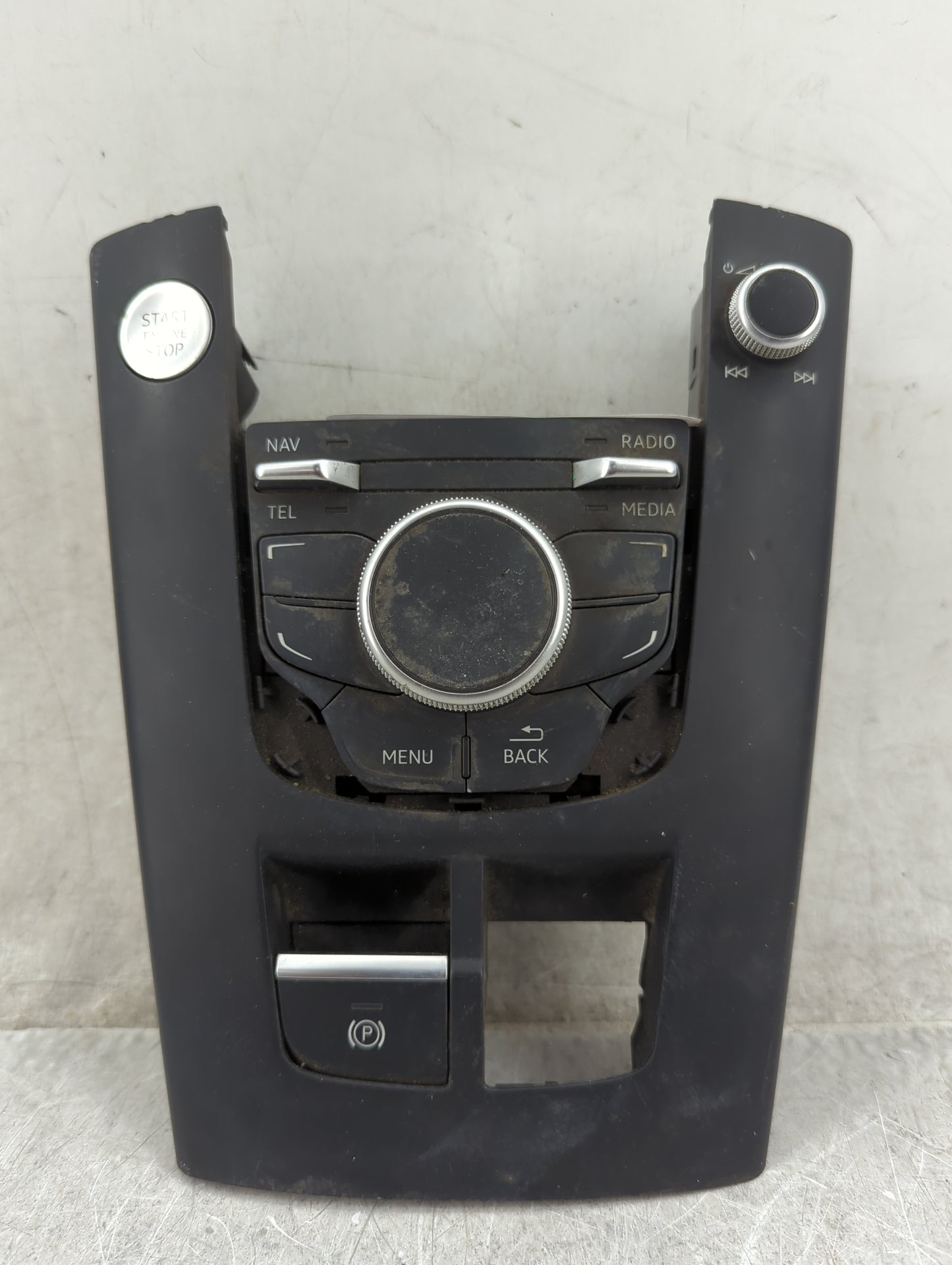 2015-2018 Audi A3 Radio Control Panel 1456043 - Oemusedautoparts1.com