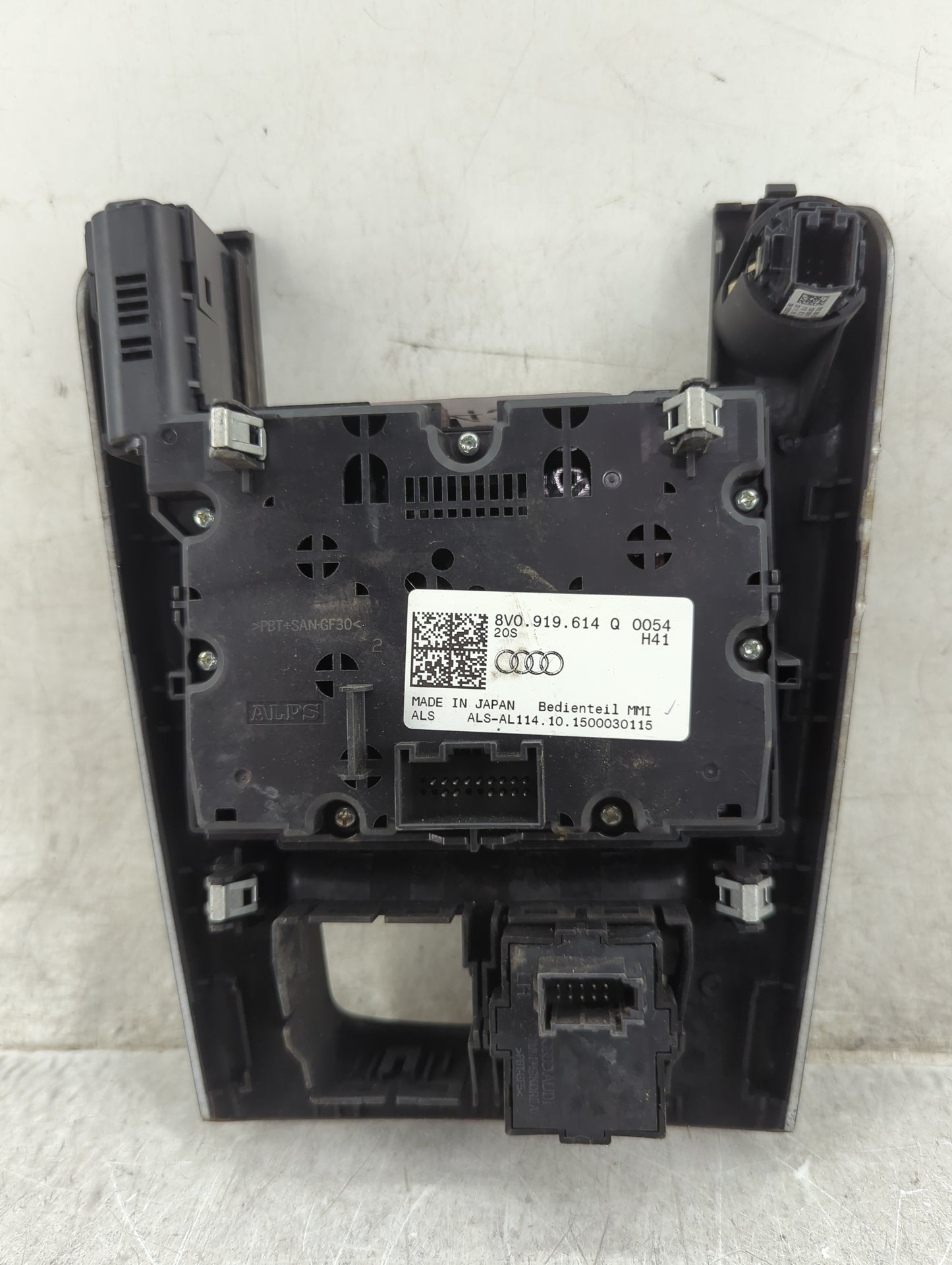2015-2018 Audi A3 Radio Control Panel 1456043 - Oemusedautoparts1.com