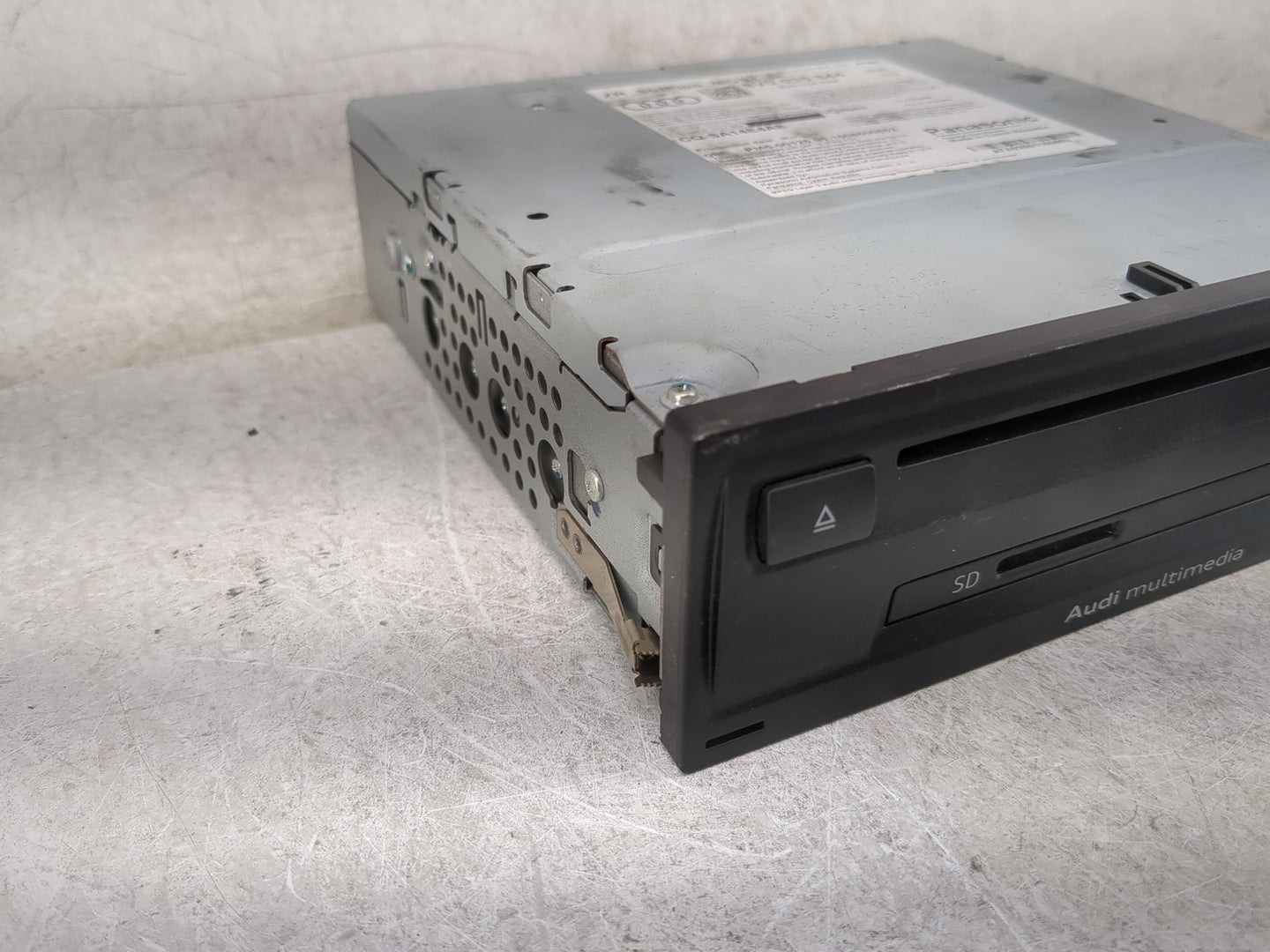 2015-2018 Audi A3 Radio AM FM Cd Player Receiver Replacement P/N:8V0 035 844 Fits Fits 2015 2016 2017 2018 OEM Used Auto Par