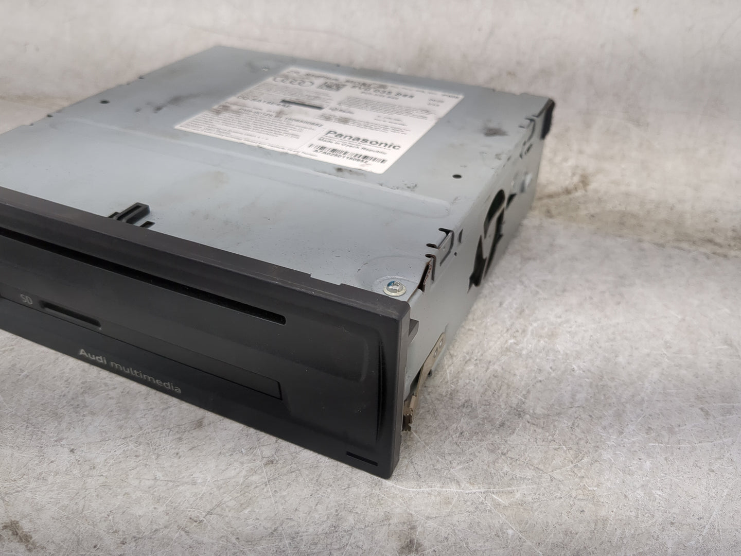 2015-2018 Audi A3 Radio AM FM Cd Player Receiver Replacement P/N:8V0 035 844 Fits Fits 2015 2016 2017 2018 OEM Used Auto Par