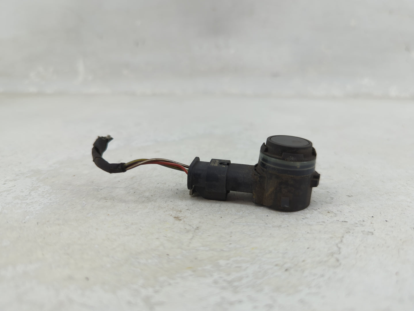 2016 Audi A3 Front Park Assist Sensor Black - Oemusedautoparts1.com