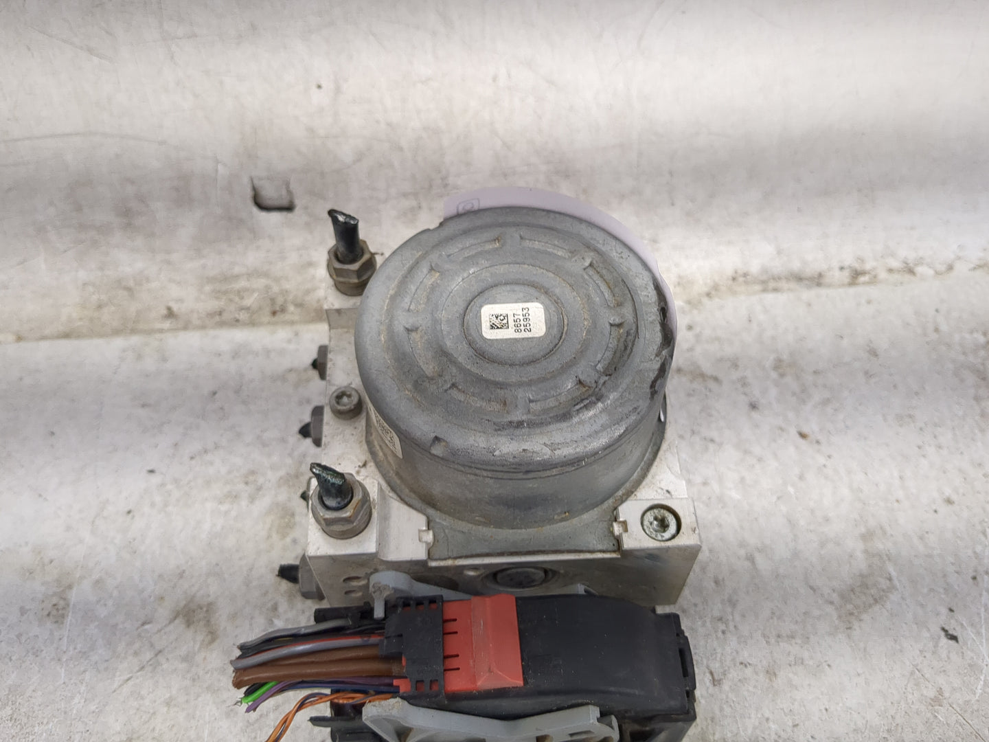 2015-2016 Audi A3 ABS Pump Control Module Replacement P/N:3Q0 614 517 AA Fits Fits 2015 2016 OEM Used Auto Parts - Oemusedau