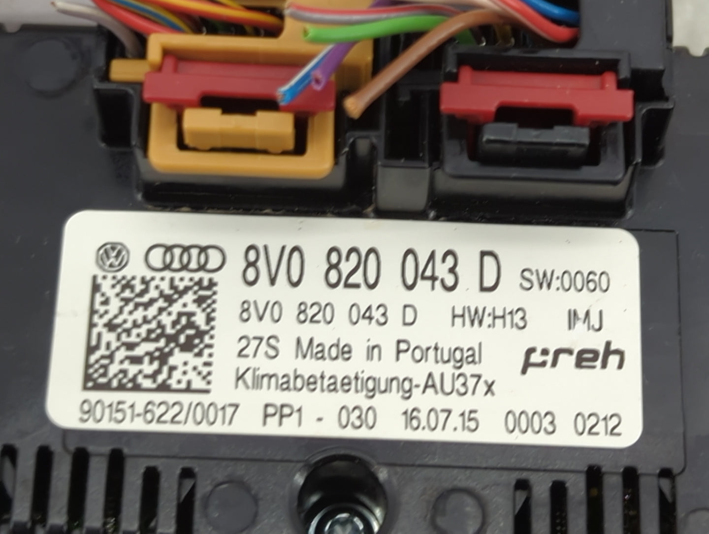 2015-2018 Audi A3 Climate Control Module Temperature AC/Heater Replacement P/N:8V0 820 043 D Fits Fits 2015 2016 2017 2018 O