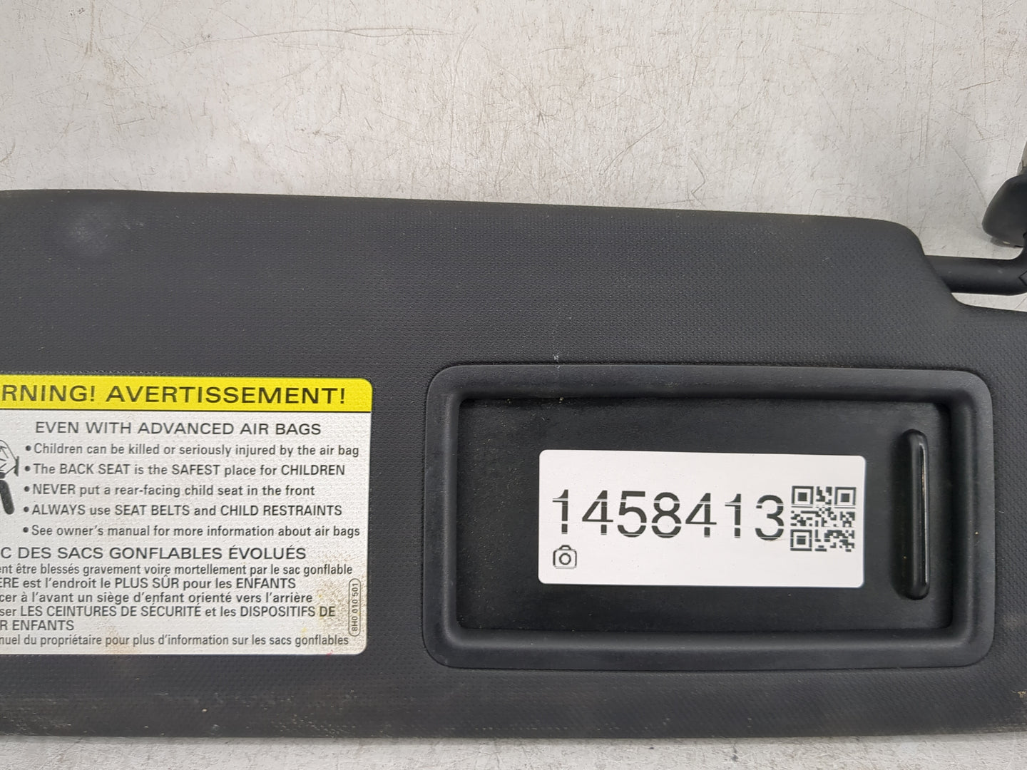 2015-2018 Audi A3 Sun Visor Shade Replacement Passenger Right Mirror Fits Fits 2015 2016 2017 2018 OEM Used Auto Parts - Oem