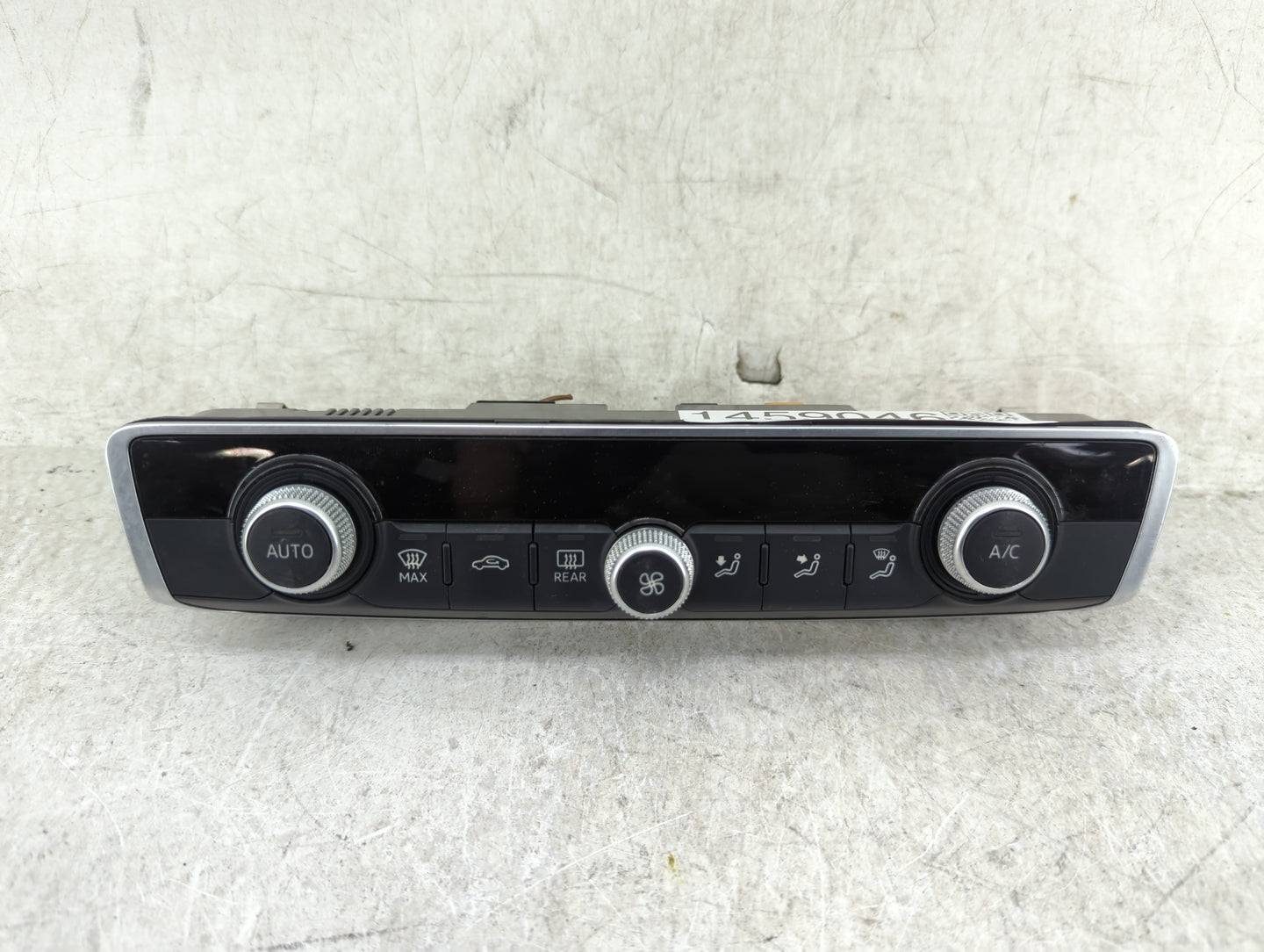 2015-2018 Audi A3 Climate Control Module Temperature AC/Heater Replacement P/N:8V0 820 043 C Fits Fits 2015 2016 2017 2018 O