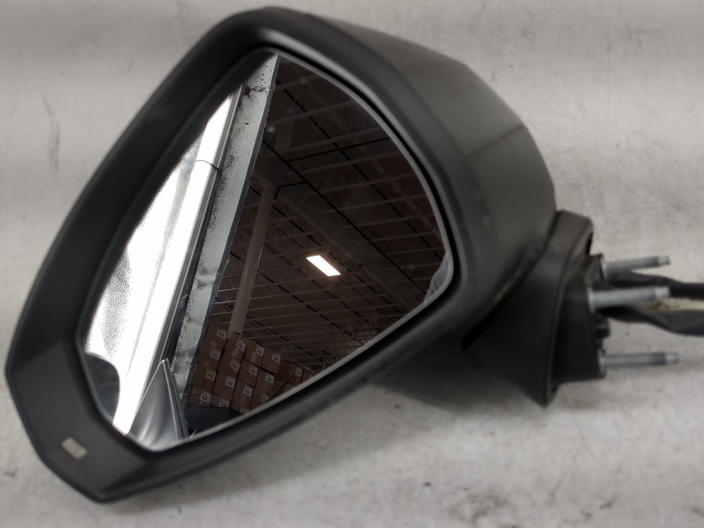 2015-2018 Audi A3 Driver Side View Mirror - Left Door Mirror OEM Used - Oemusedautoparts1.com