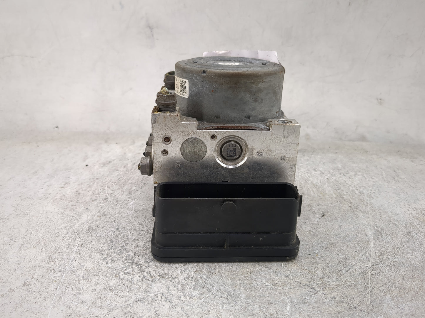 2015-2016 Audi A3 ABS Pump Control Module Replacement P/N:0Q0 614 517 AA 10.0220-0671.4 Fits Fits 2015 2016 OEM Used Auto Pa