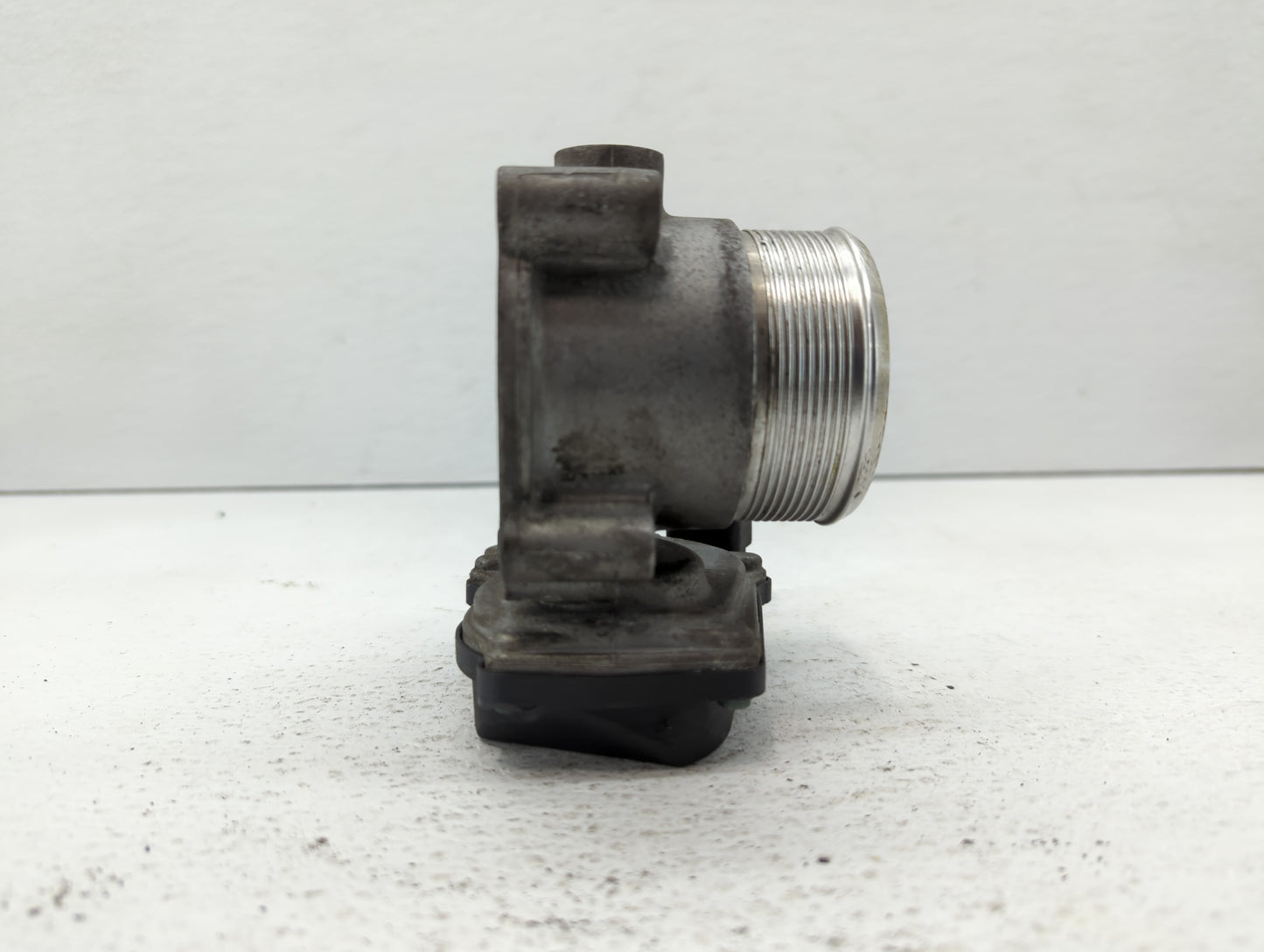 2006-2018 Audi A3 Throttle Body P/N:06F 133 062 T 06F 133 062 Q Fits OEM Used Auto Parts - Oemusedautoparts1.com