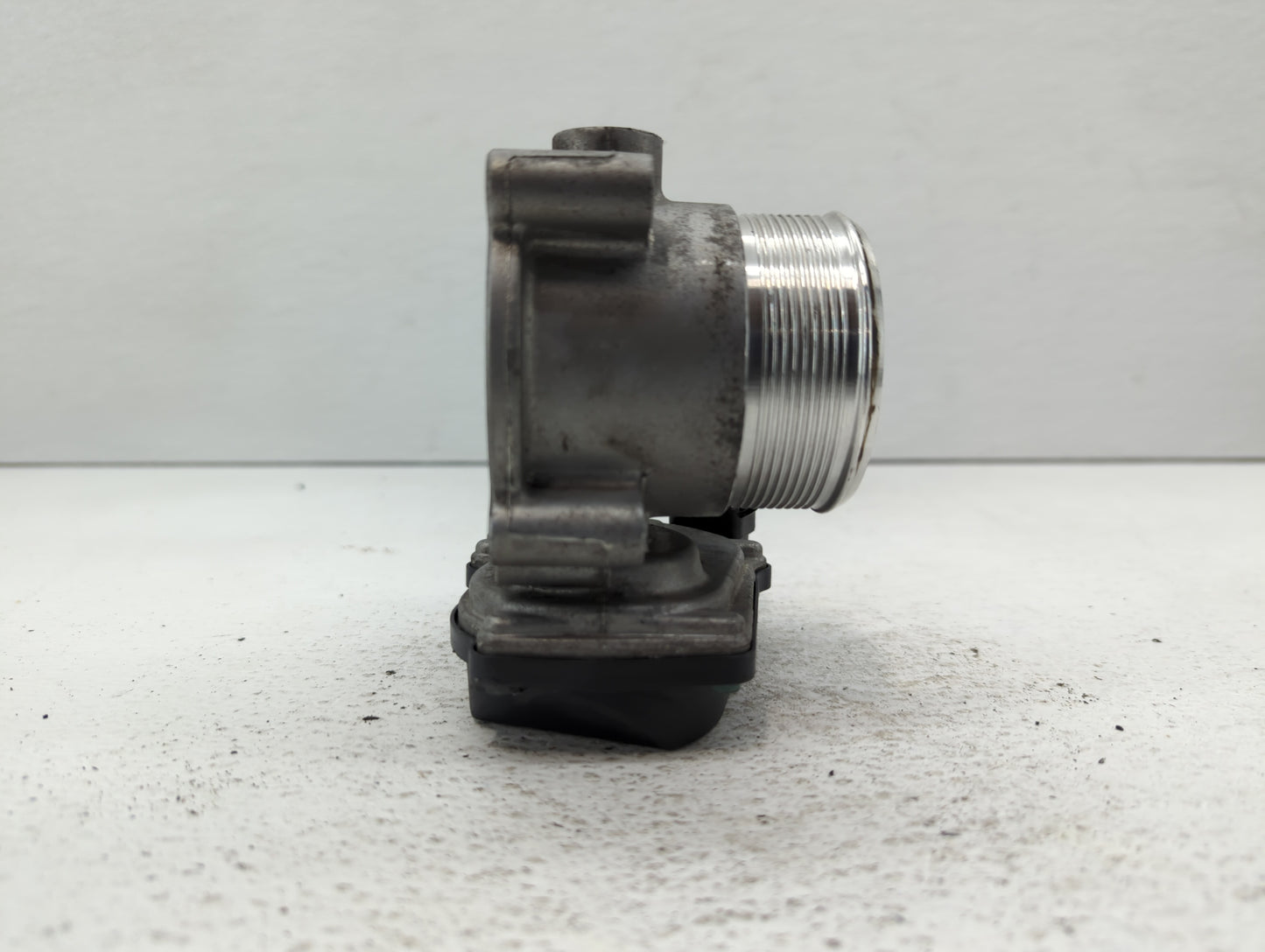 2006-2018 Audi A3 Throttle Body P/N:06F 133 062 T 06F 133 062 Q Fits OEM Used Auto Parts - Oemusedautoparts1.com